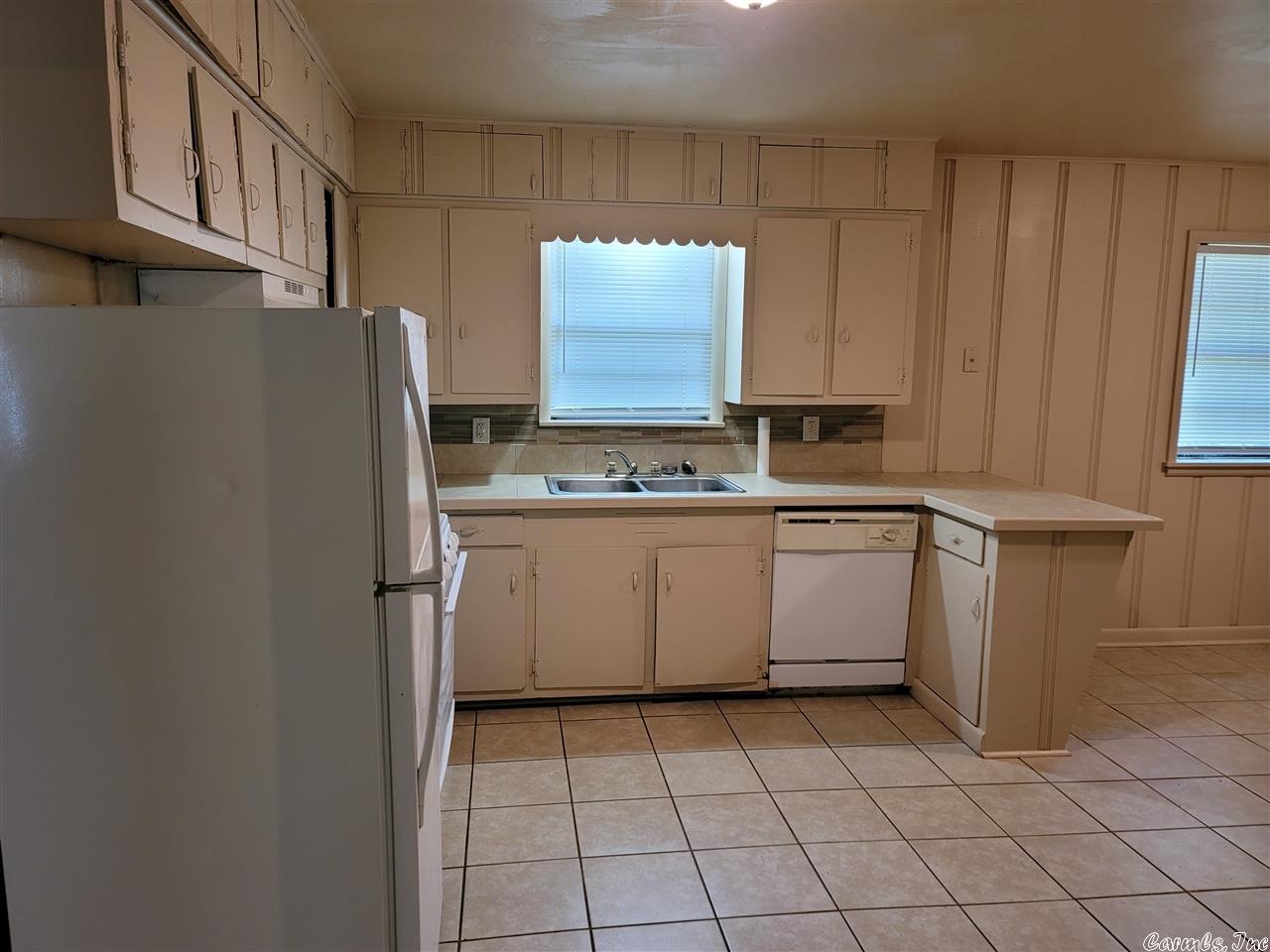 Lake Cherrywood #2 - Residential Lease