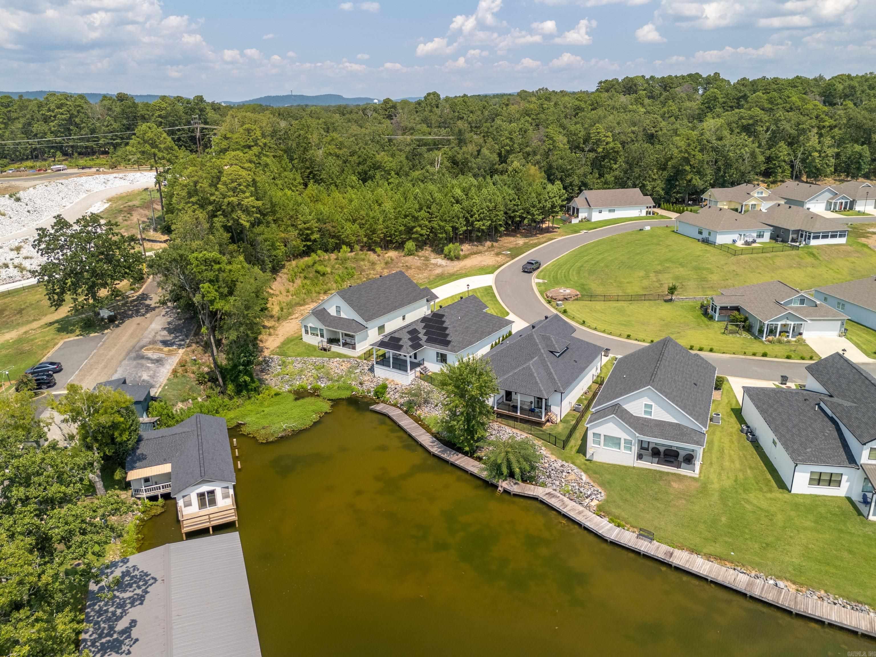 COTTAGES AT BAYSHORE - Residential