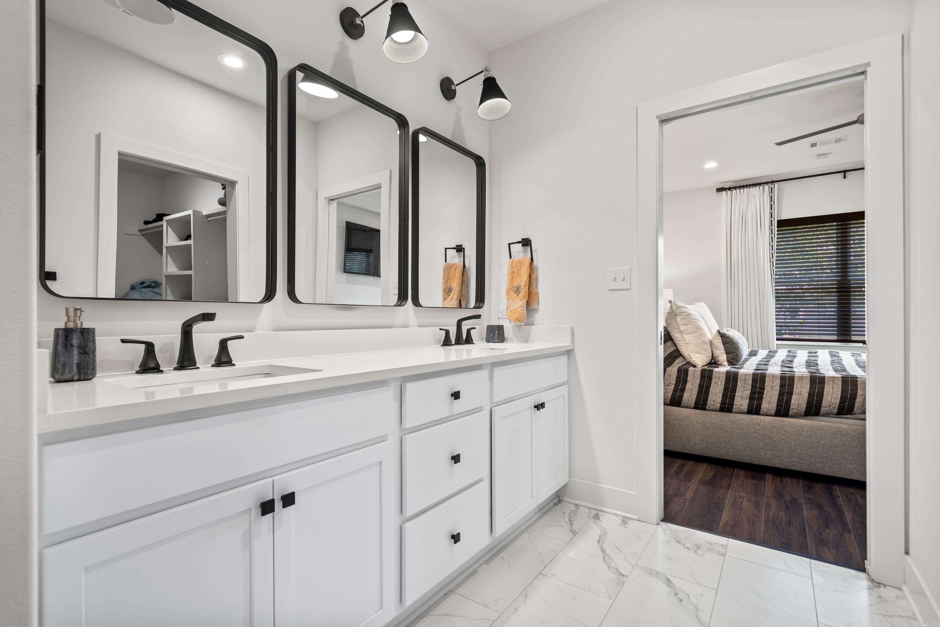 COTTAGES AT BAYSHORE - Residential