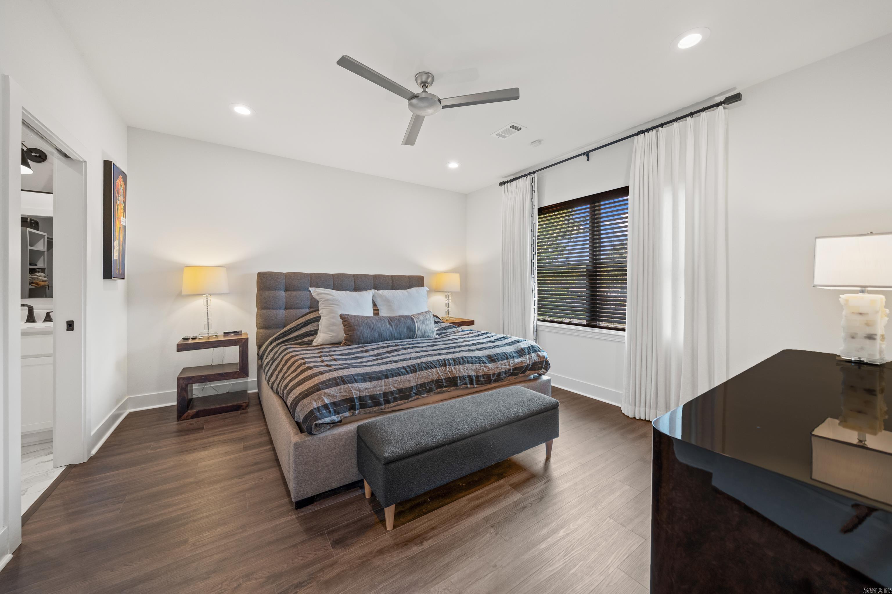 COTTAGES AT BAYSHORE - Residential