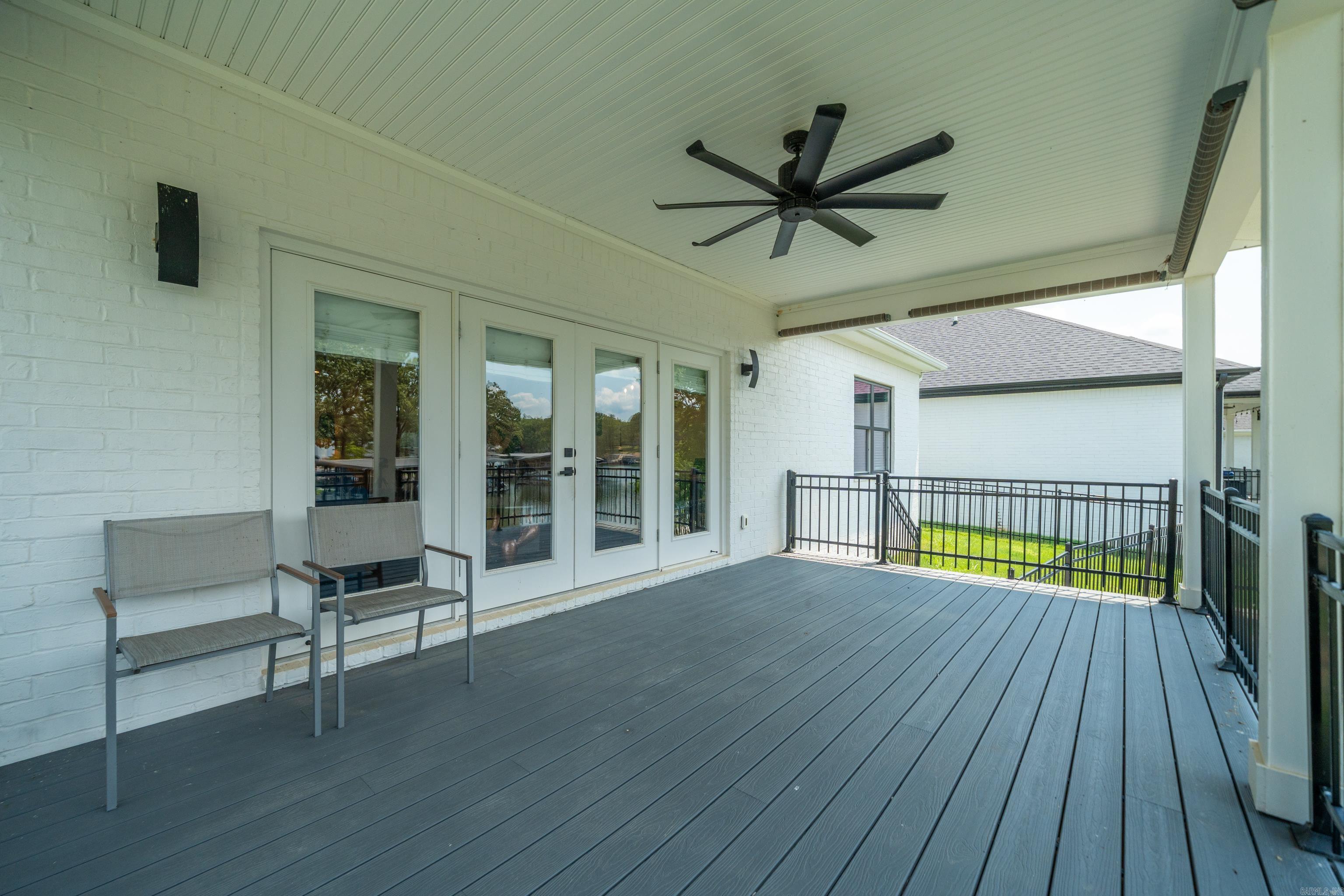 COTTAGES AT BAYSHORE - Residential