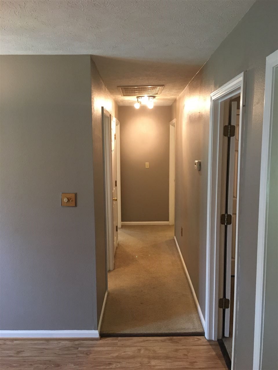 Longview - Residential Lease