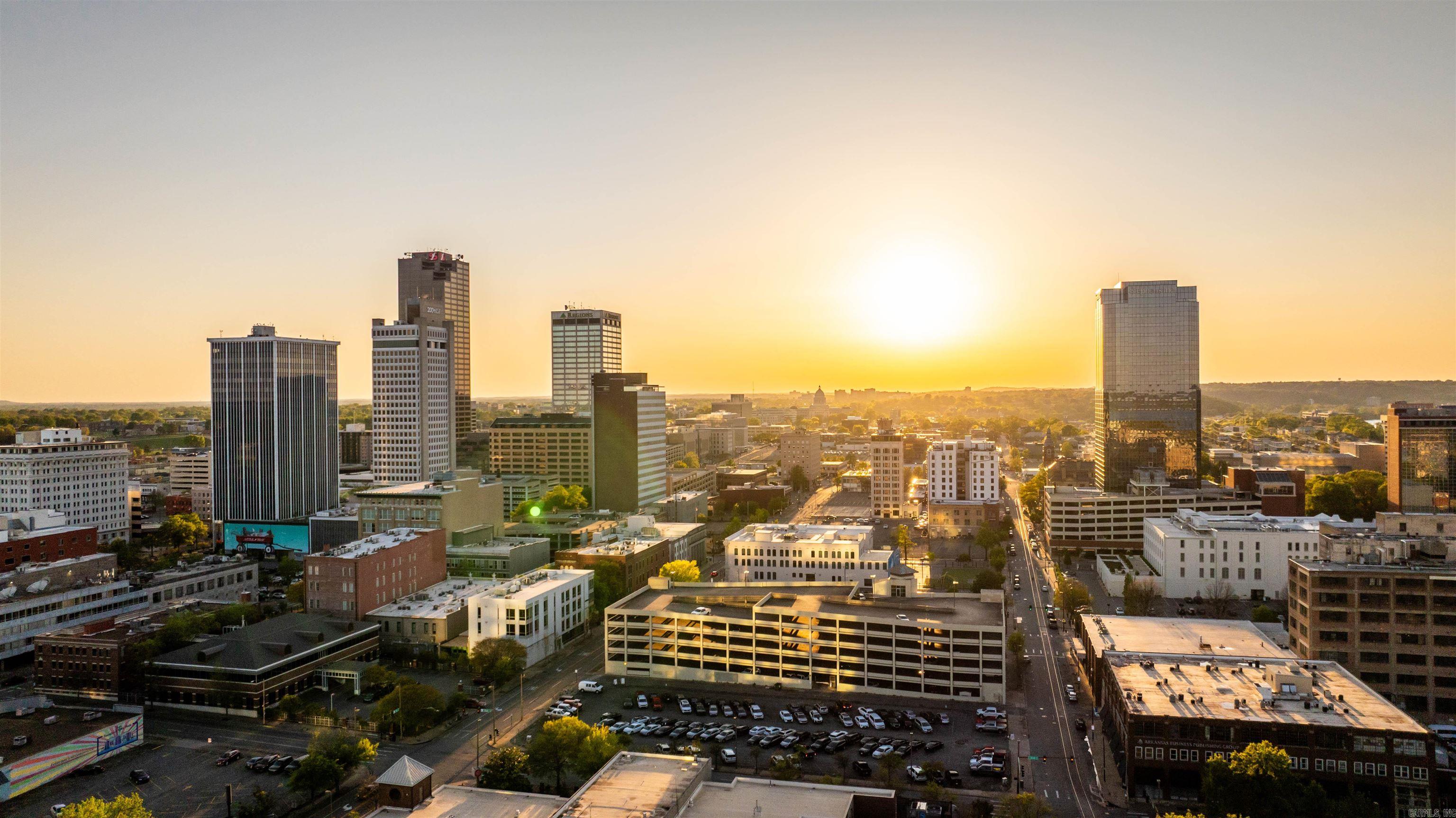 300 THIRD HPR - Residential