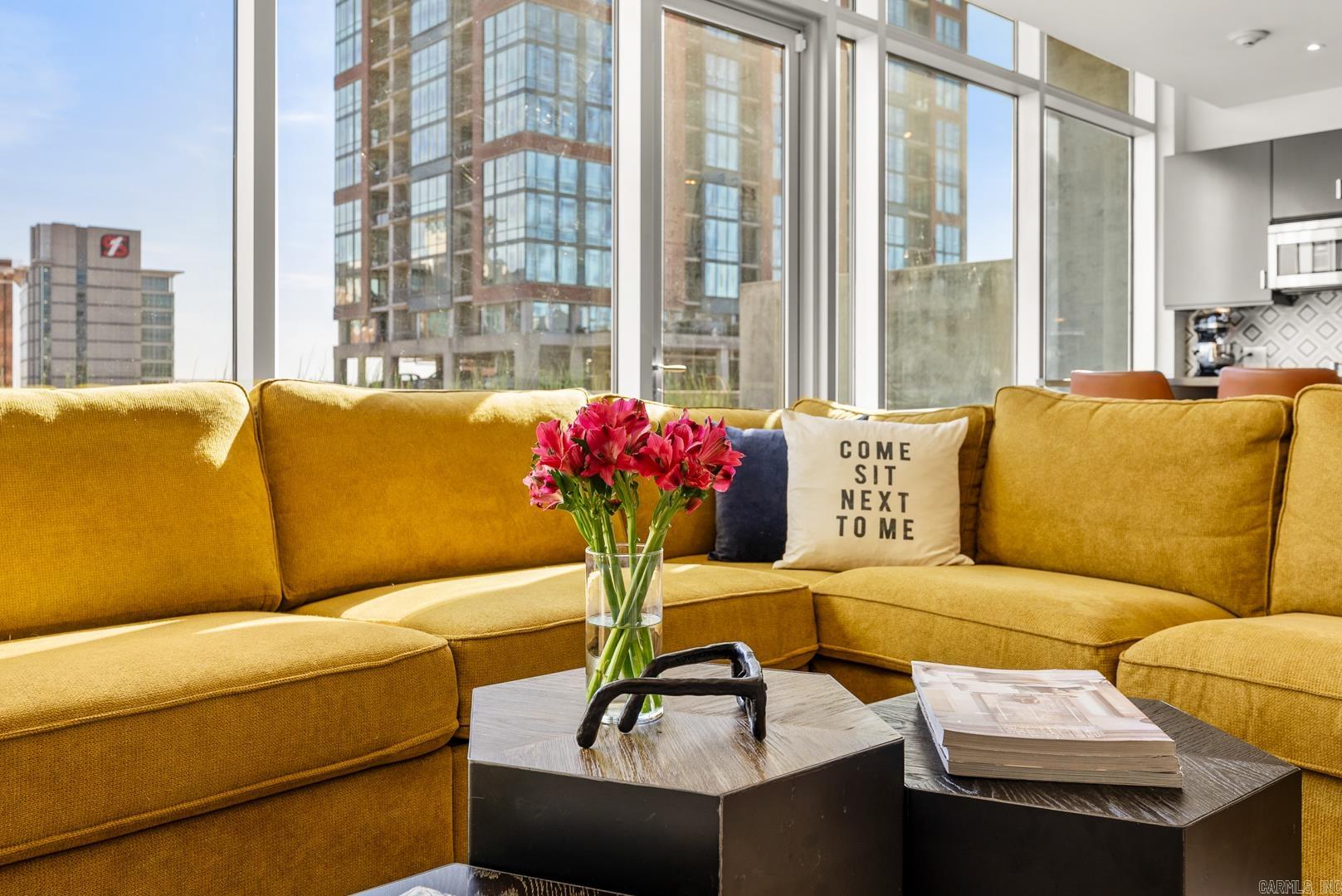 300 THIRD HPR - Residential