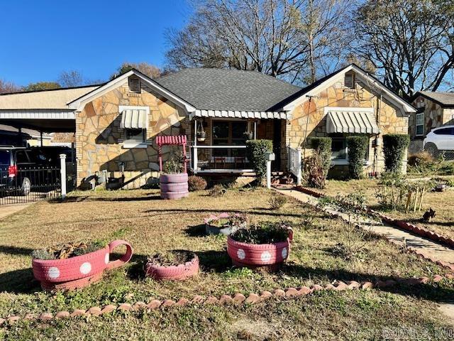 Charming stone home with lots of character. This home has new floors, new counter tops, new windows, new water pipes,new water heater and paint. The roof is 1.5 years old. This would also make a great rental home for college student attending Harding University which is just minutes down the street.