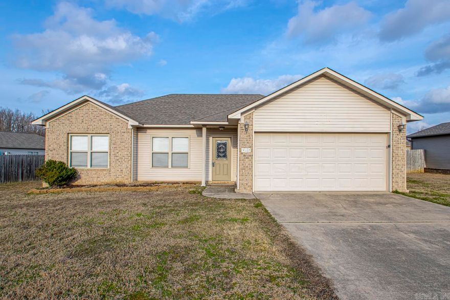 Welcome home! Beautiful 3 bed 2 bath home in Austin. Living room features tray ceilings. Large kitchen with updated appliances and stunning cabinetry. Big guest rooms and master features a walk in closet. With a laundry room, garage and fenced in backyard this home checks all the boxes! Schedule your showing today!