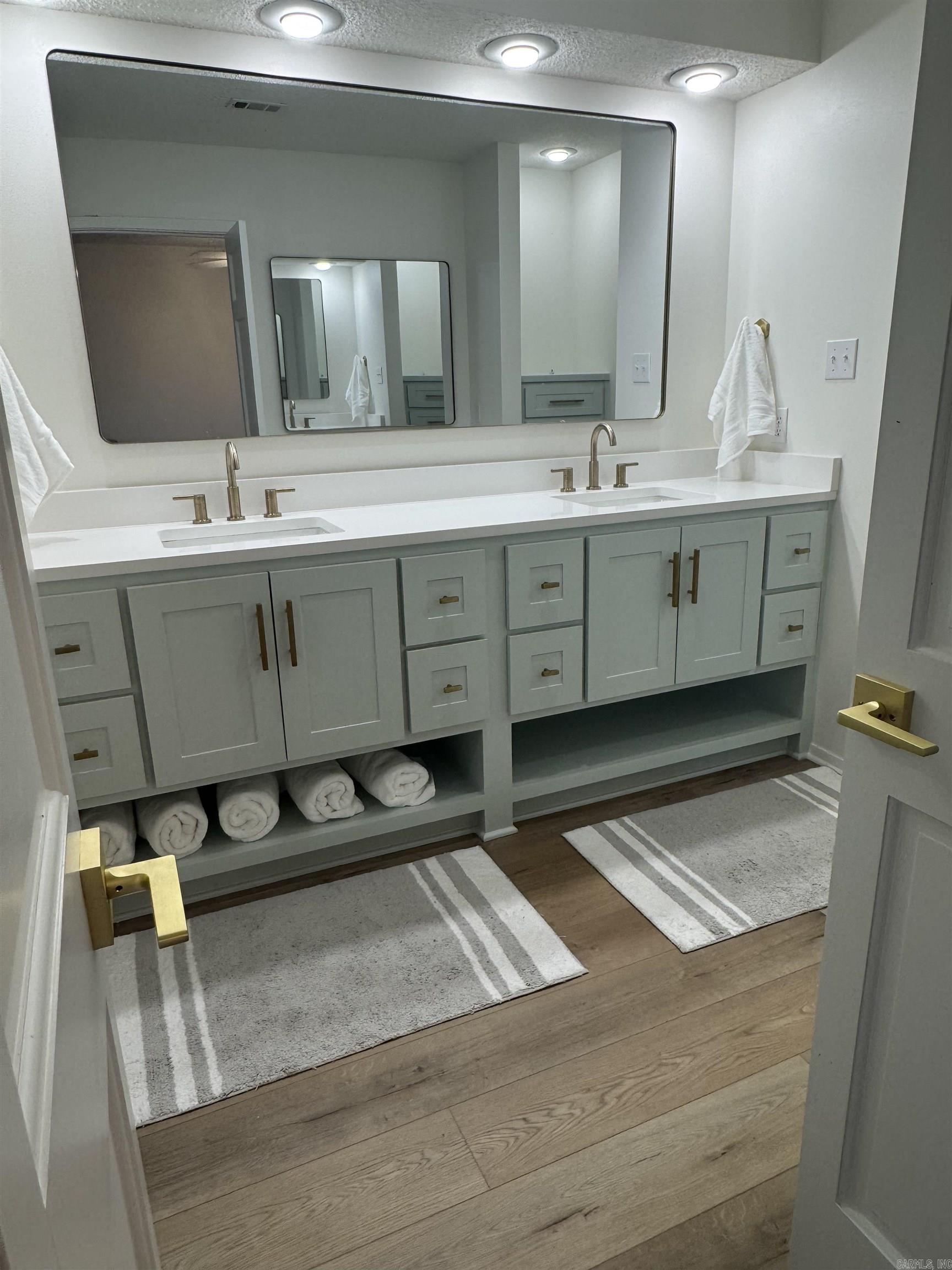 Harbor East Condo - Residential