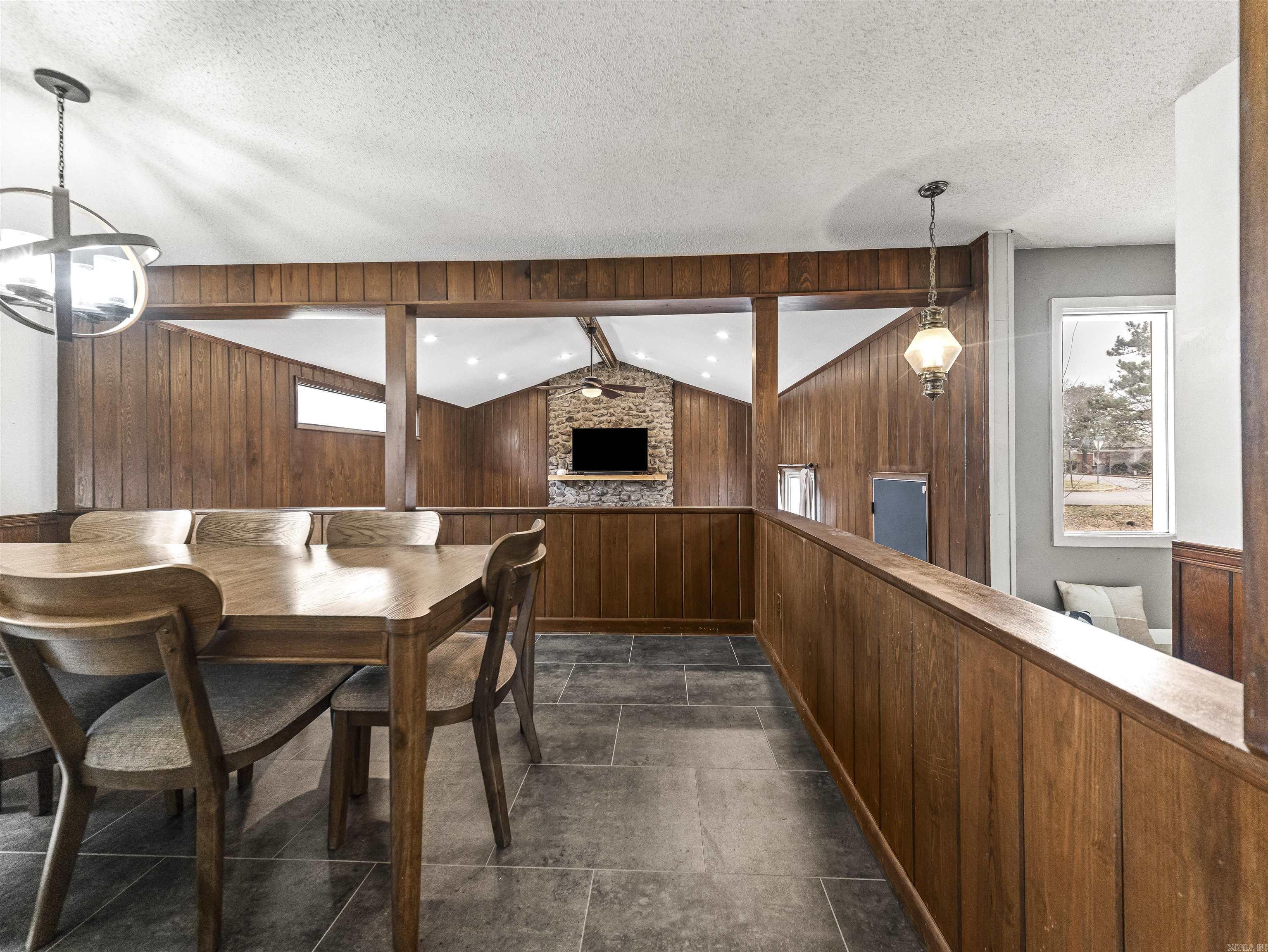 Hill-N-Dale - Residential