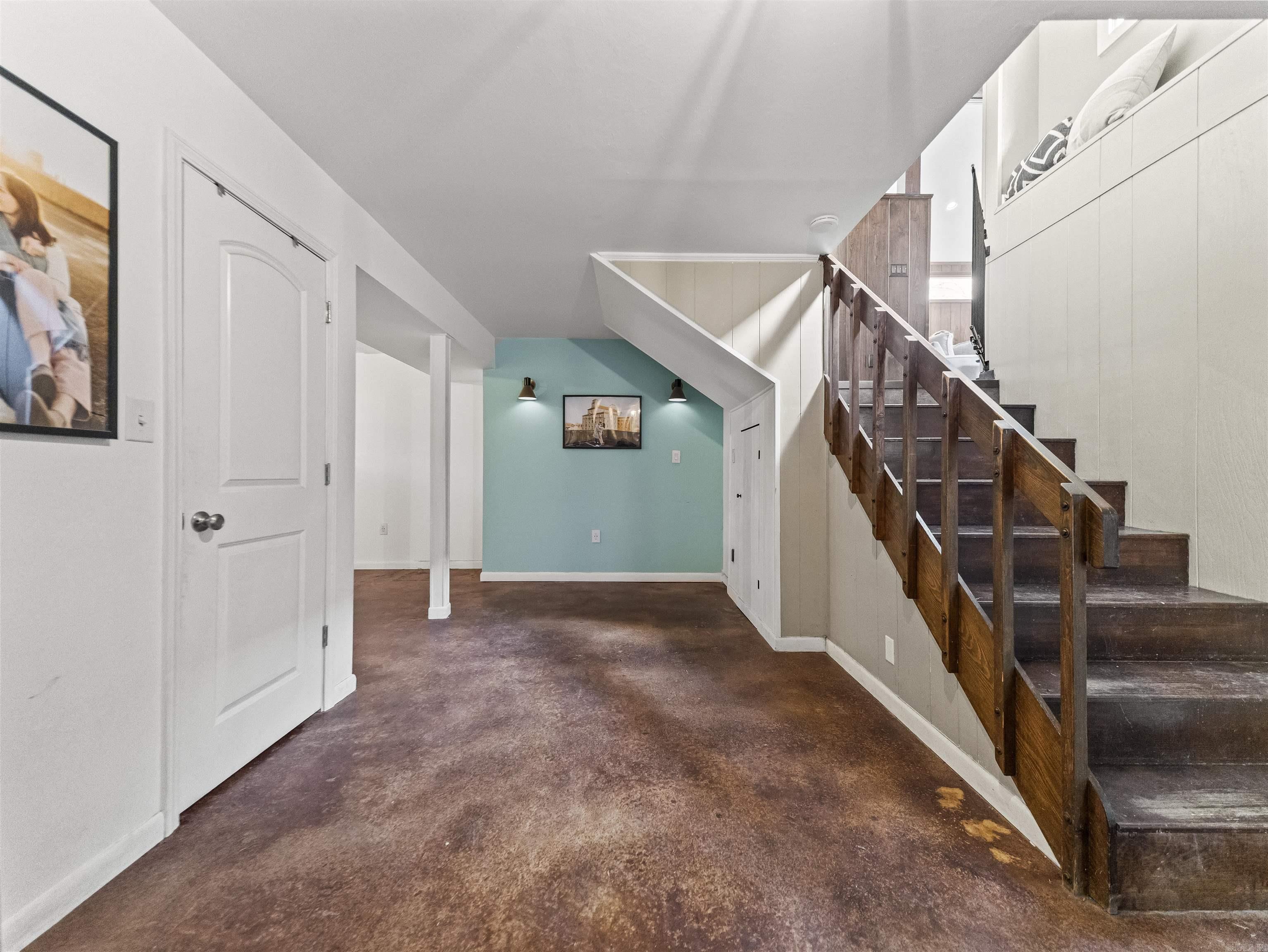 Hill-N-Dale - Residential