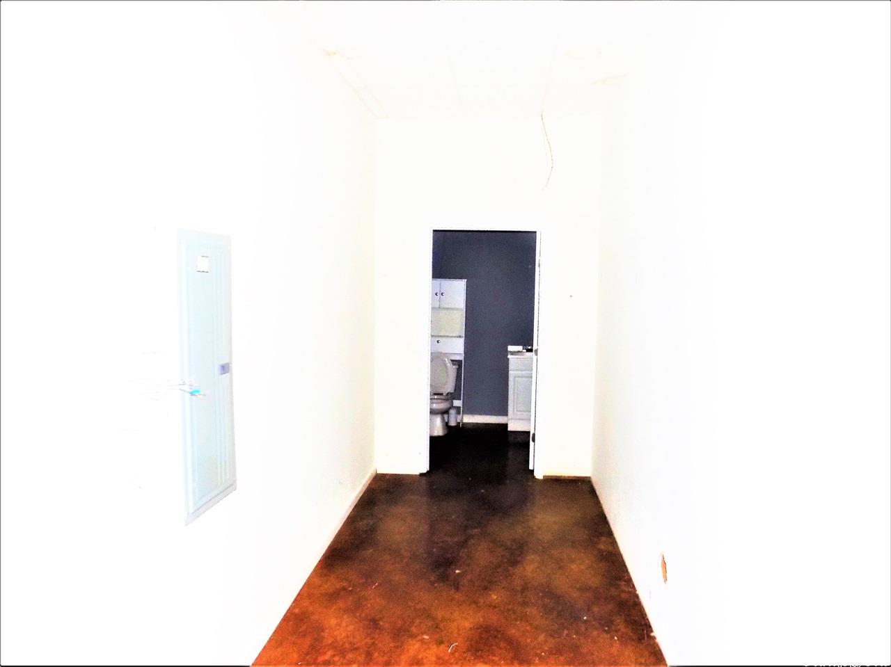 Eldridge - Commercial Lease