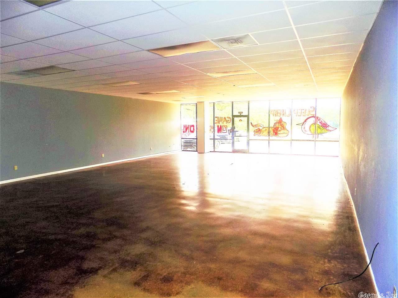 Eldridge - Commercial Lease