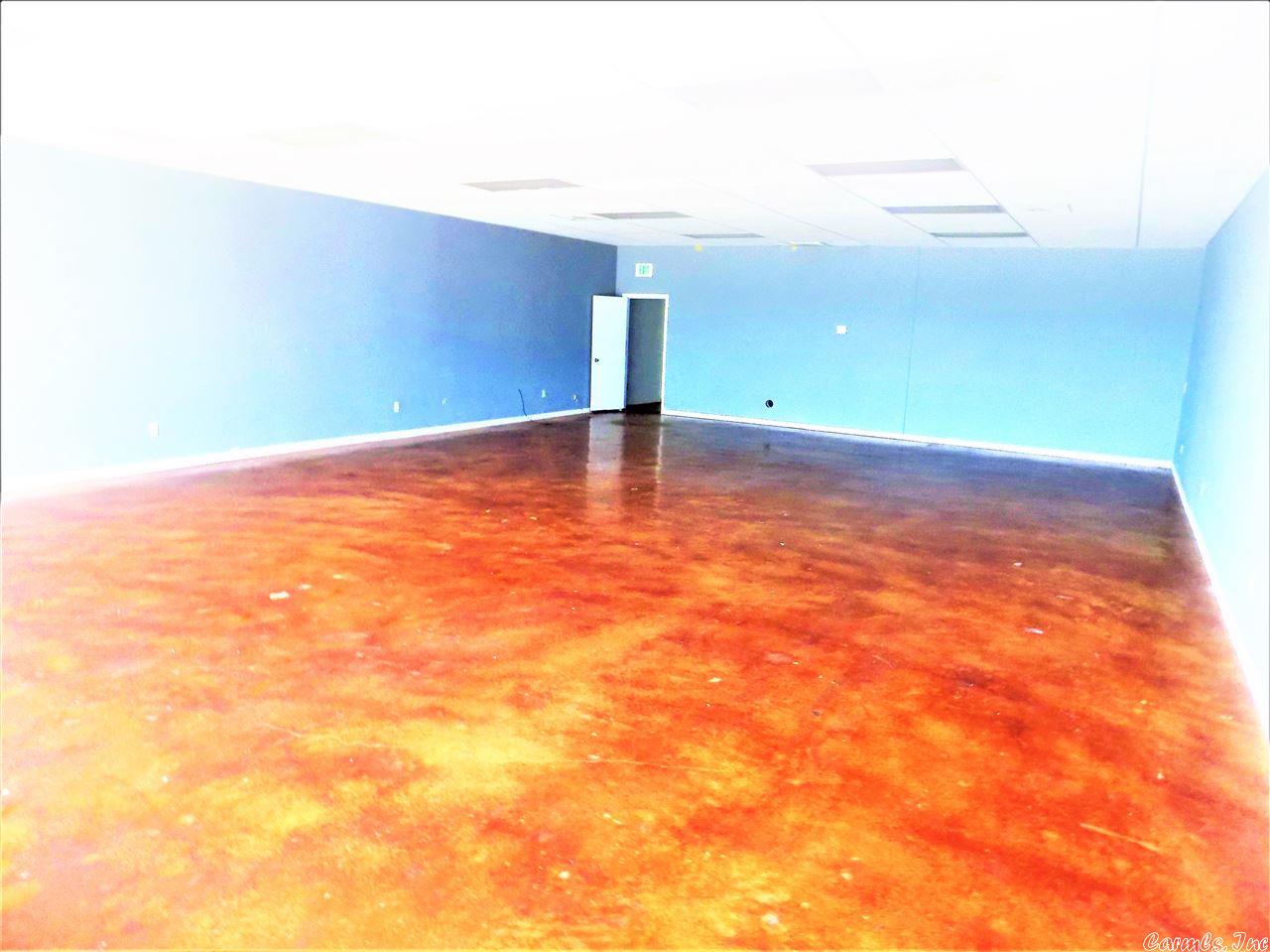 Eldridge - Commercial Lease