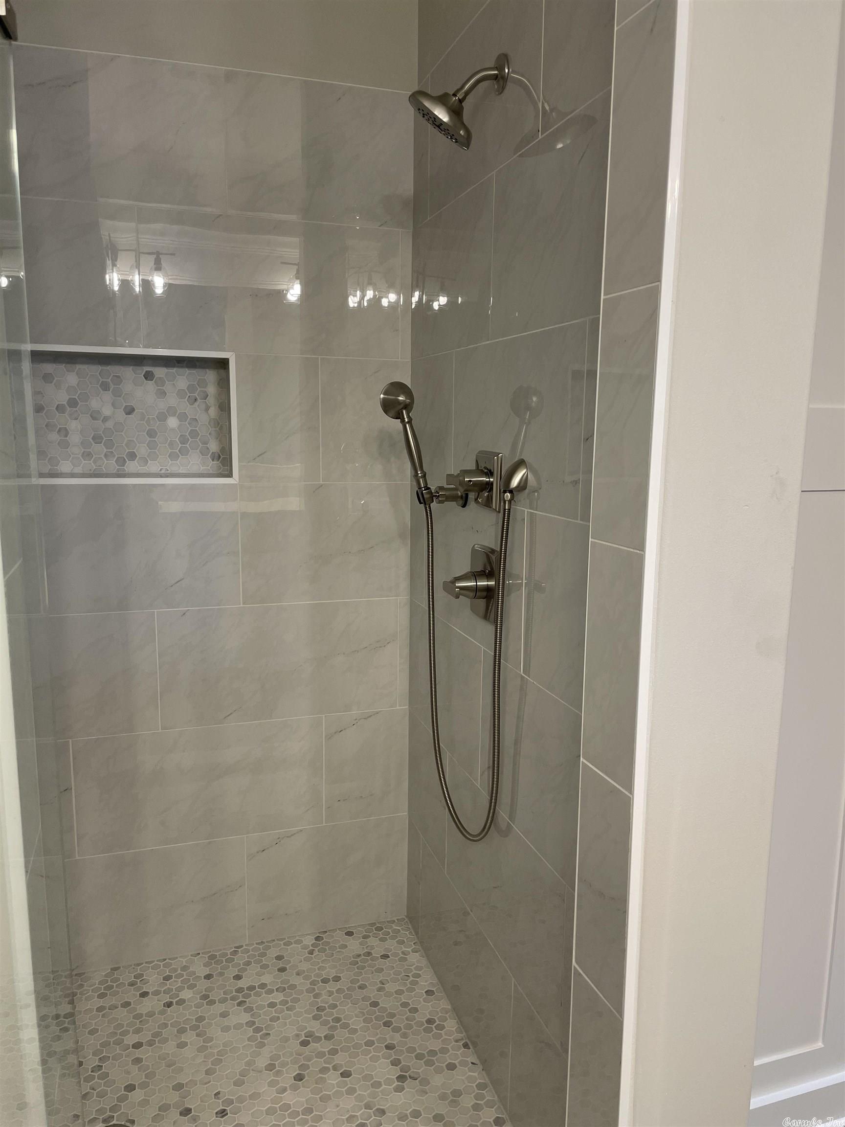 FLETCHER VALLEY "FLETCHER RIDGE" - Residential