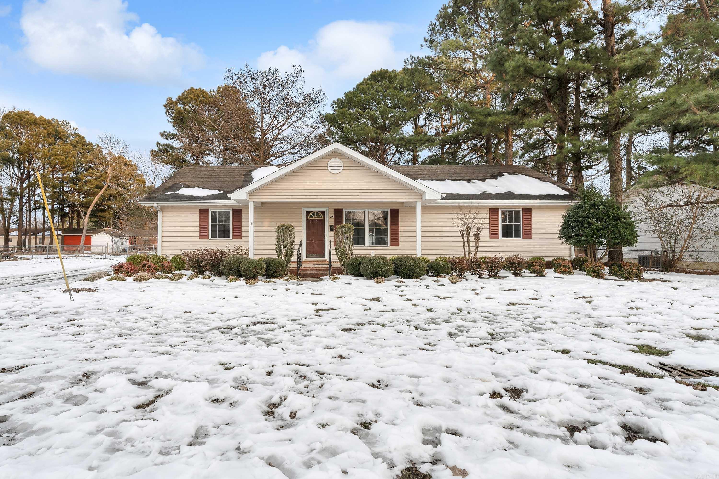 CASTLEBERRY - Residential