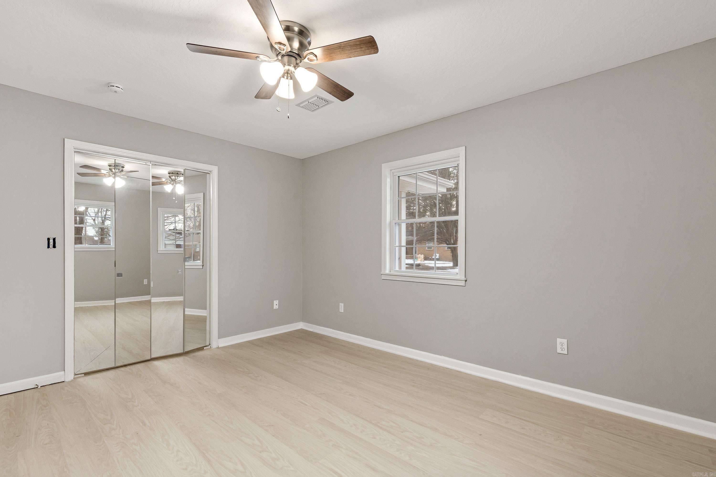 CASTLEBERRY - Residential