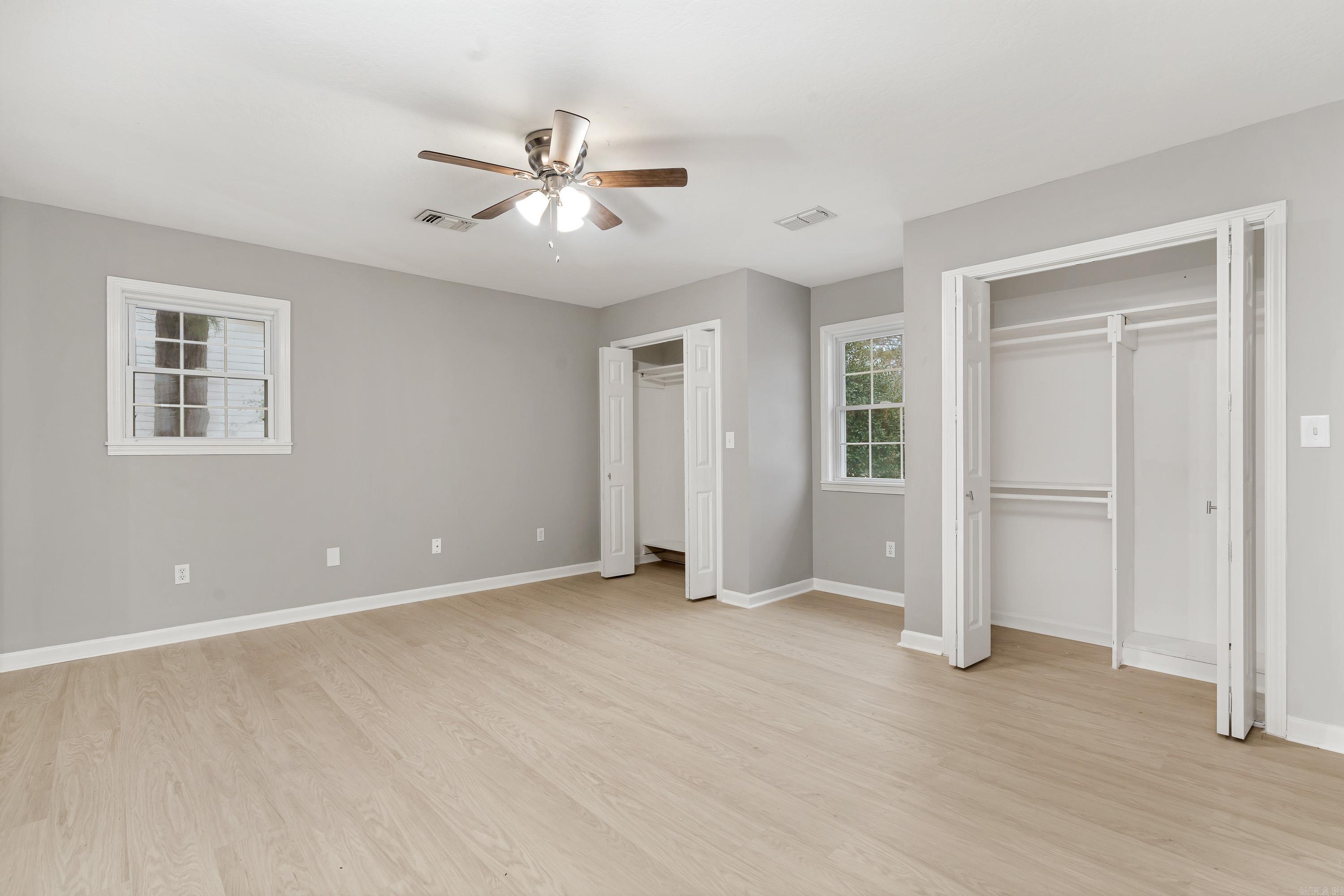 CASTLEBERRY - Residential