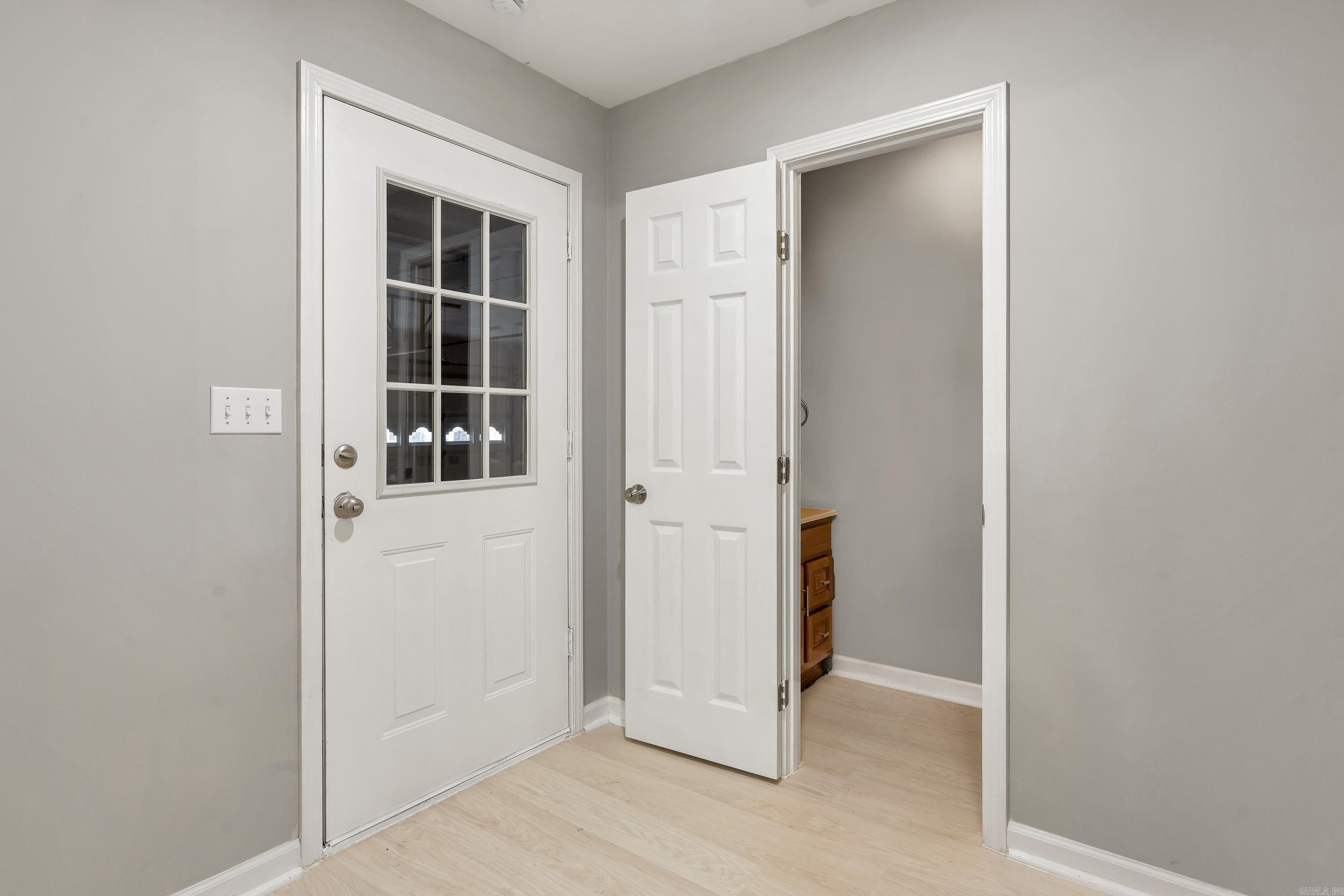 CASTLEBERRY - Residential