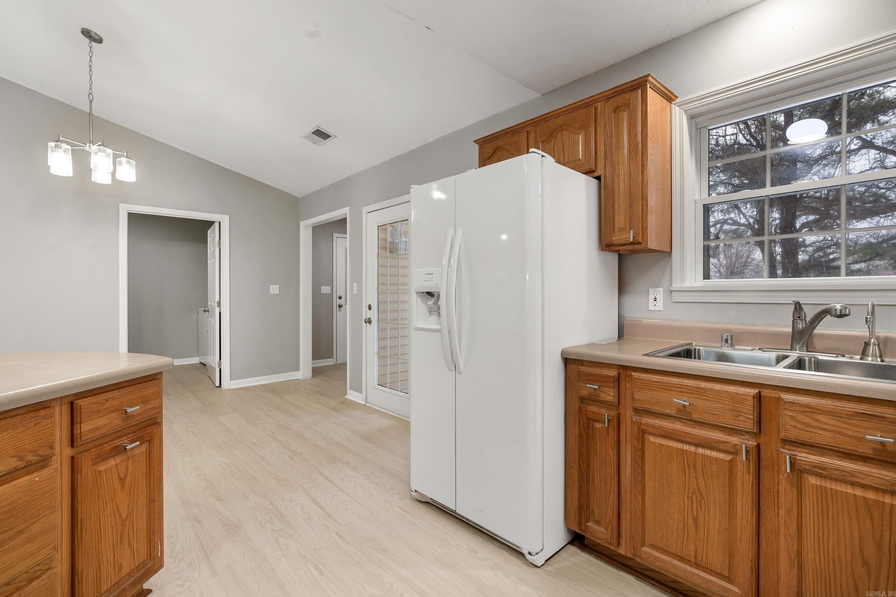 CASTLEBERRY - Residential