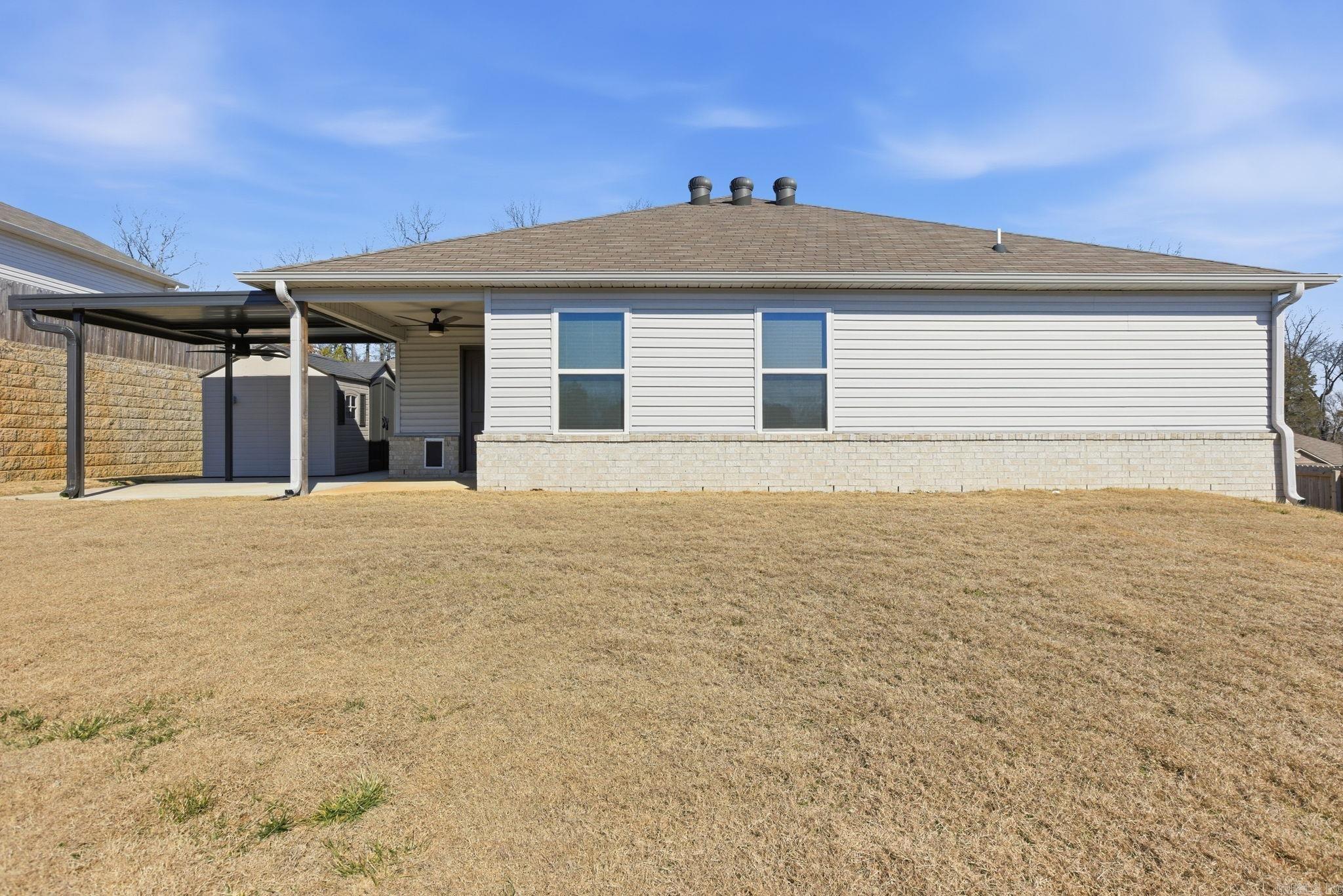 OAKLAND GROVE ESTATES - Residential