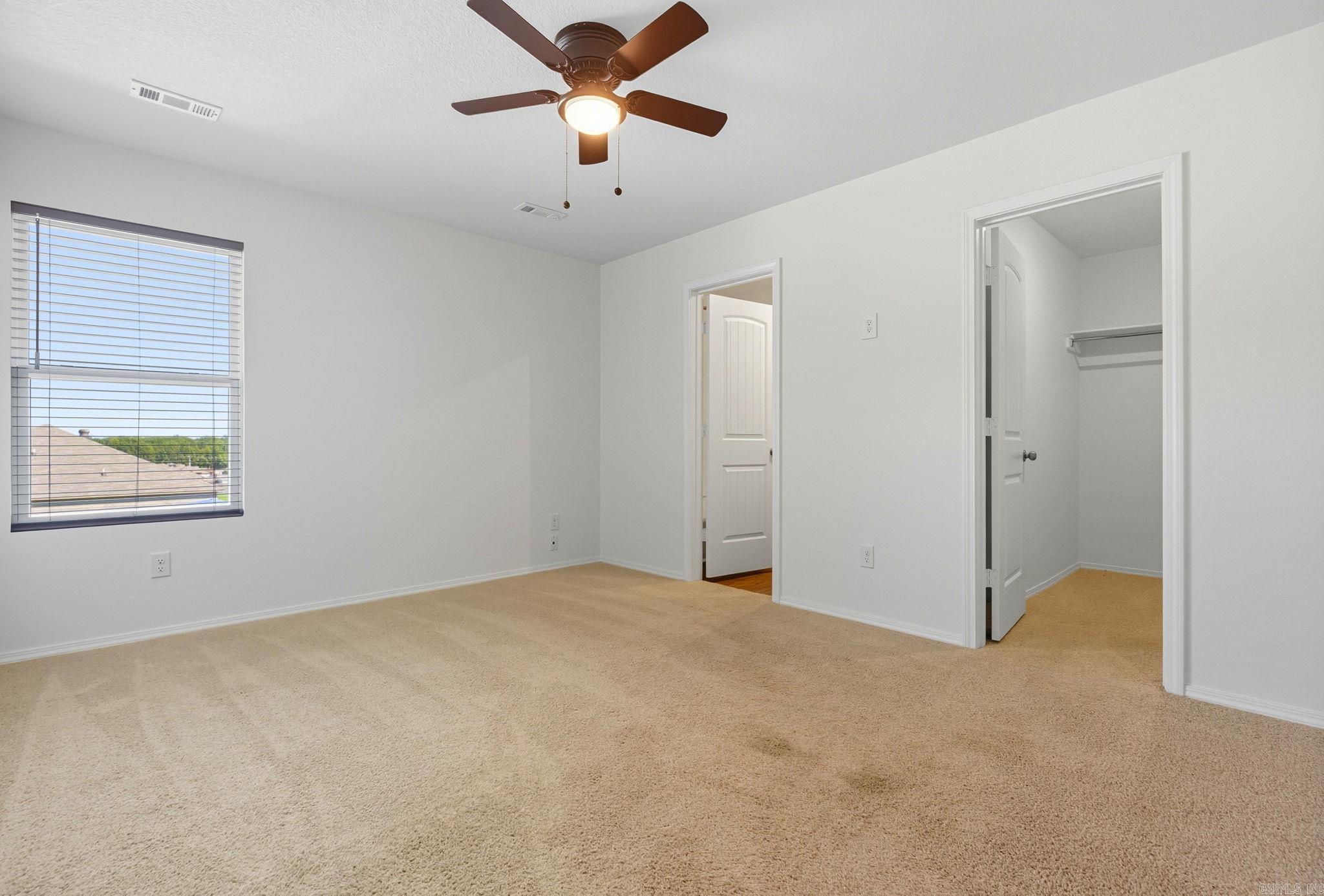 OAKLAND GROVE ESTATES - Residential