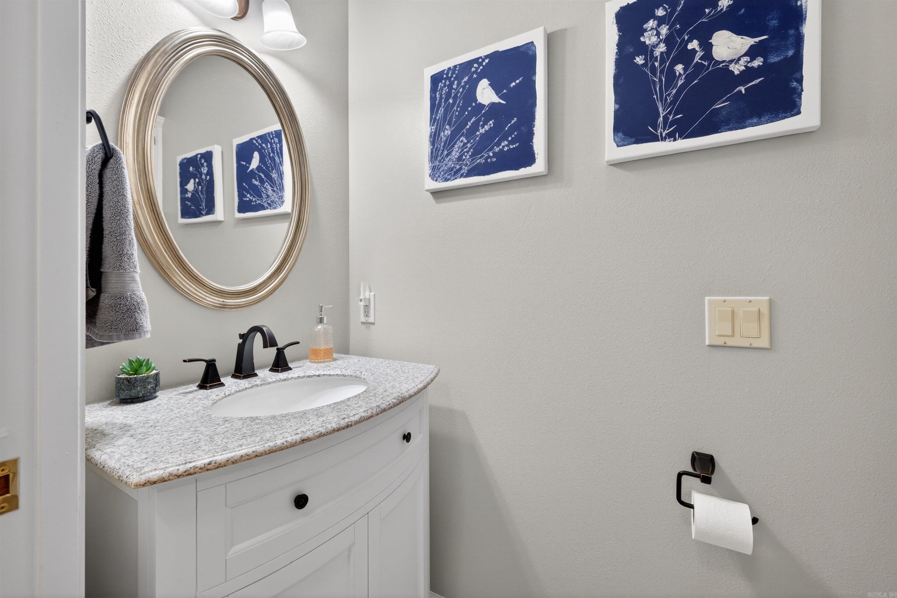 ISABELLA GOLF COURSE - Residential