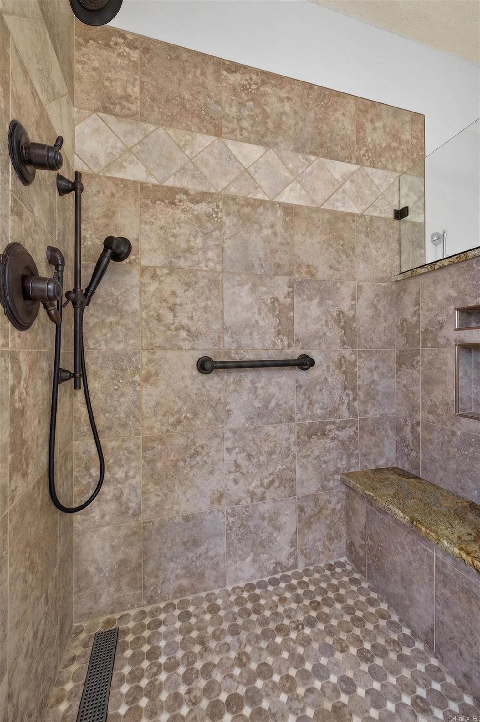 ISABELLA GOLF COURSE - Residential