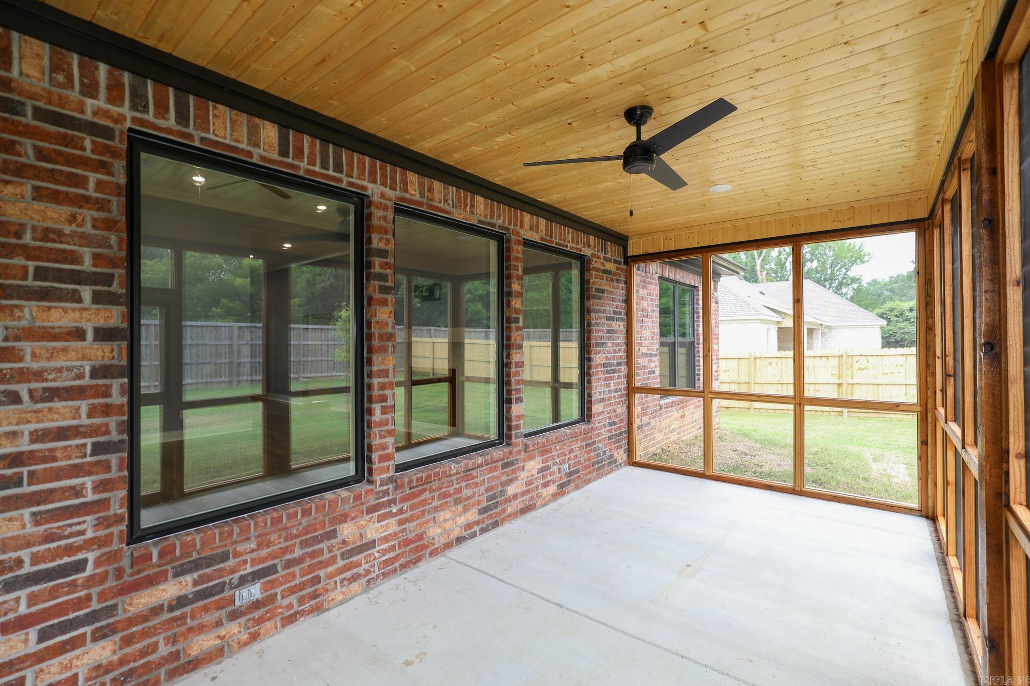 OLDE SALEM TOWNSHIP - Residential