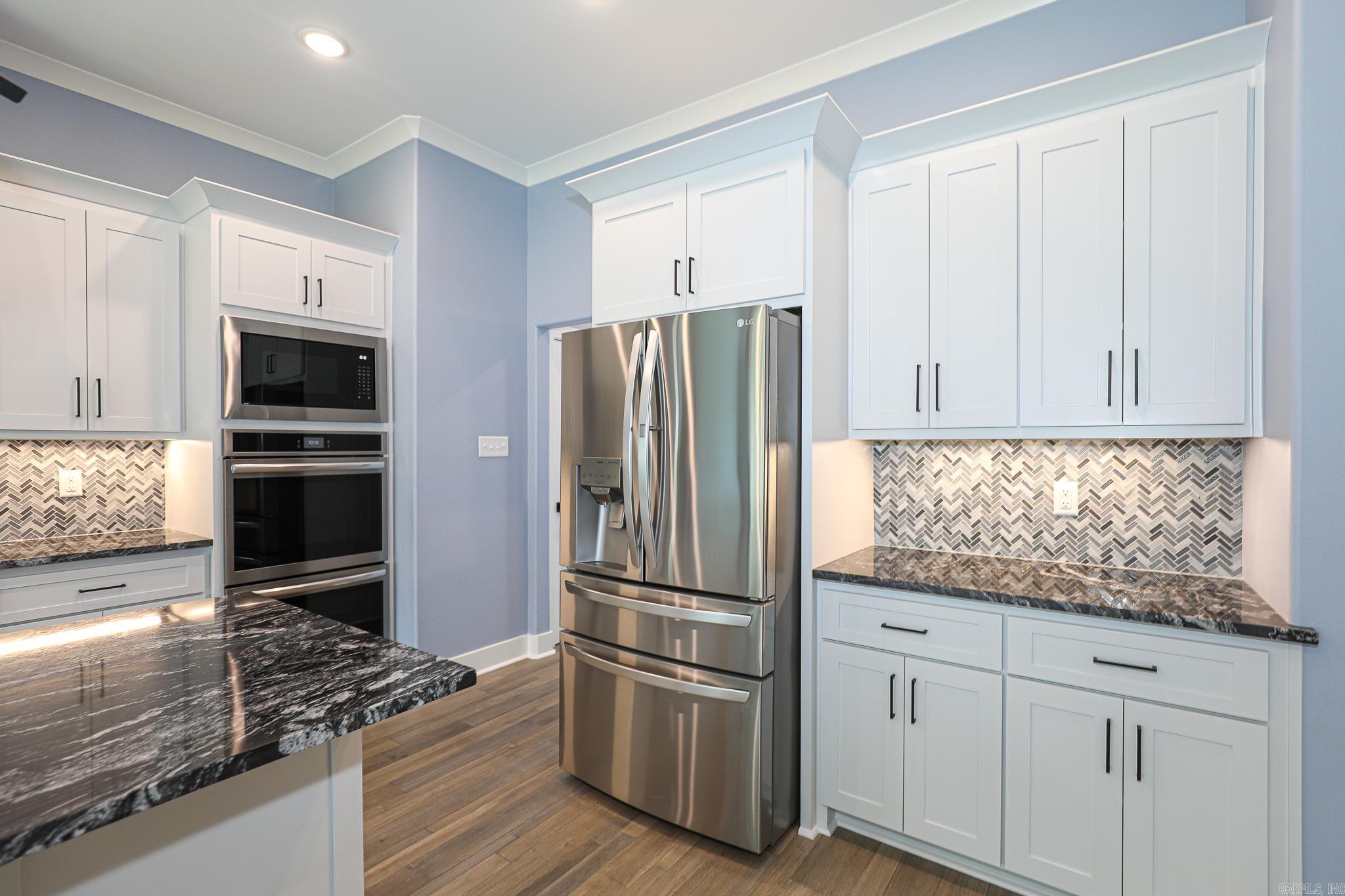 OLDE SALEM TOWNSHIP - Residential