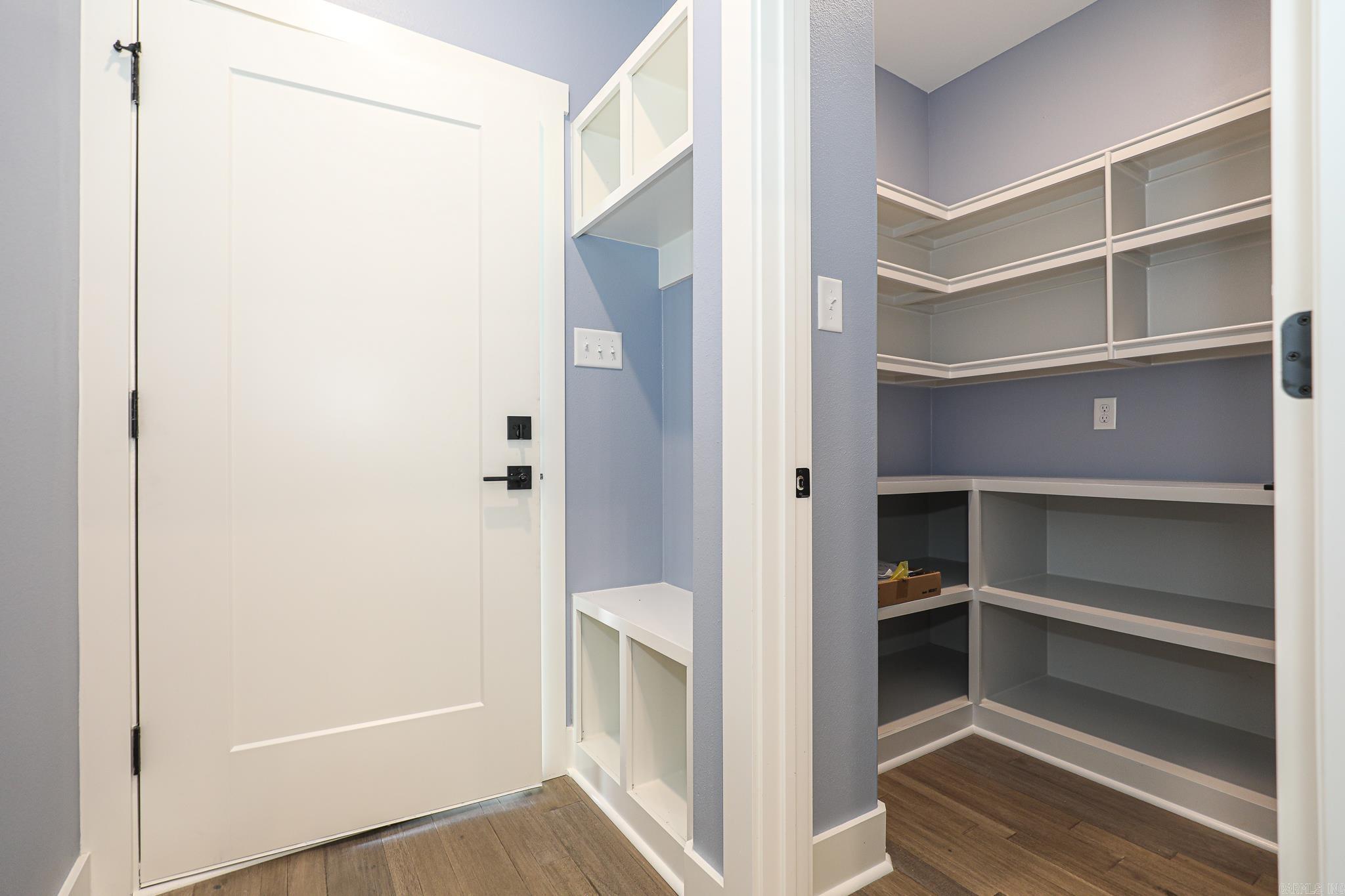 OLDE SALEM TOWNSHIP - Residential