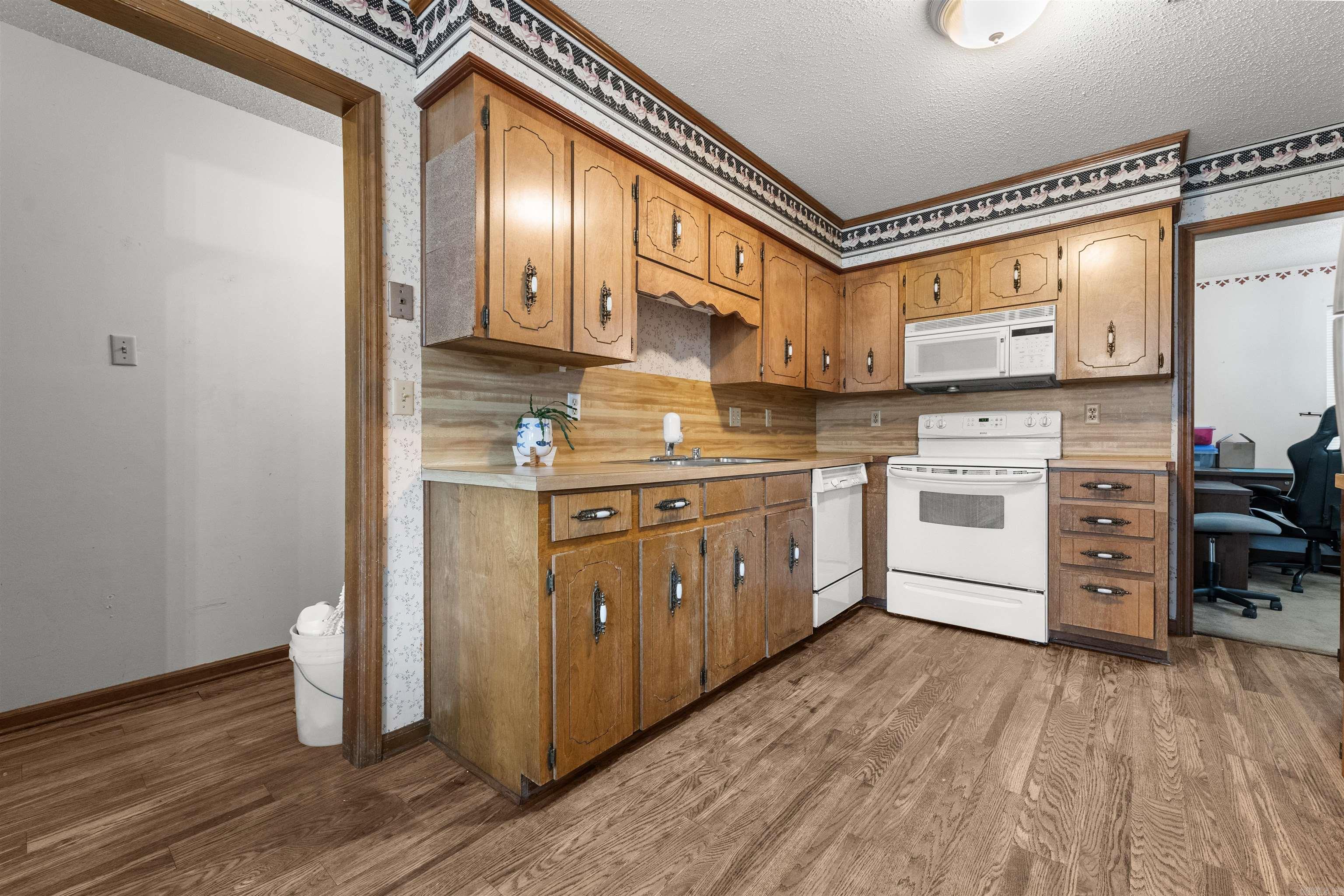 HEATHERBRAE - Residential