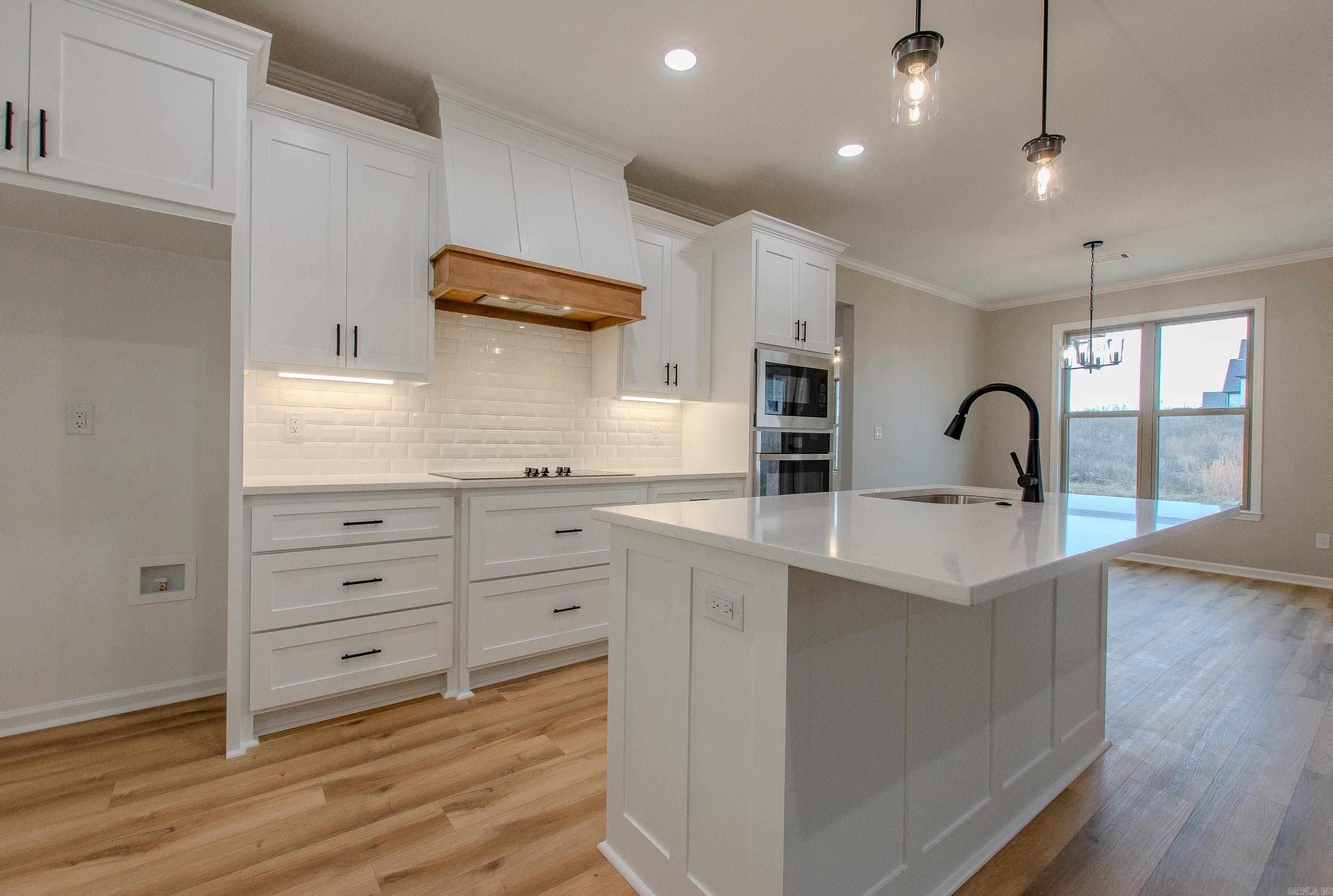 HIDDEN VALLEY ESTATES - Residential