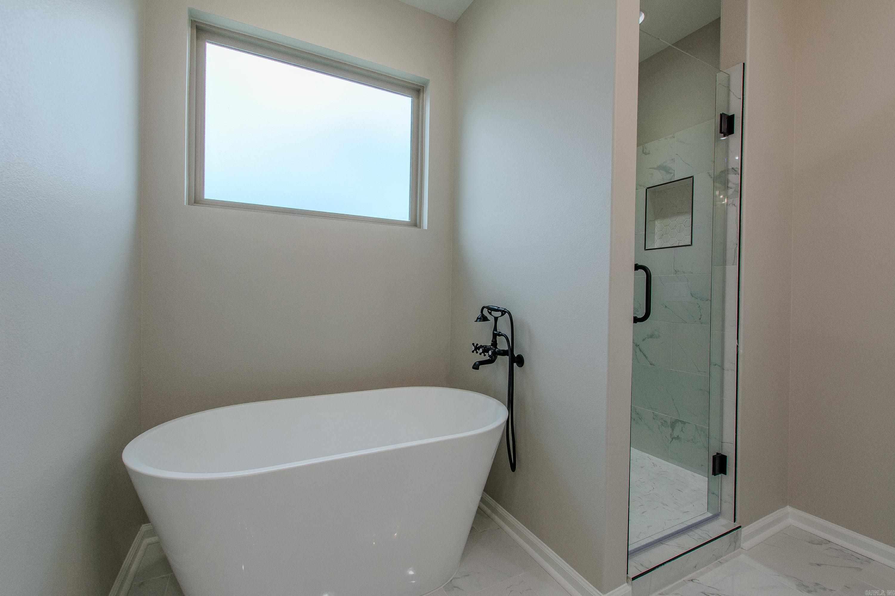 HIDDEN VALLEY ESTATES - Residential