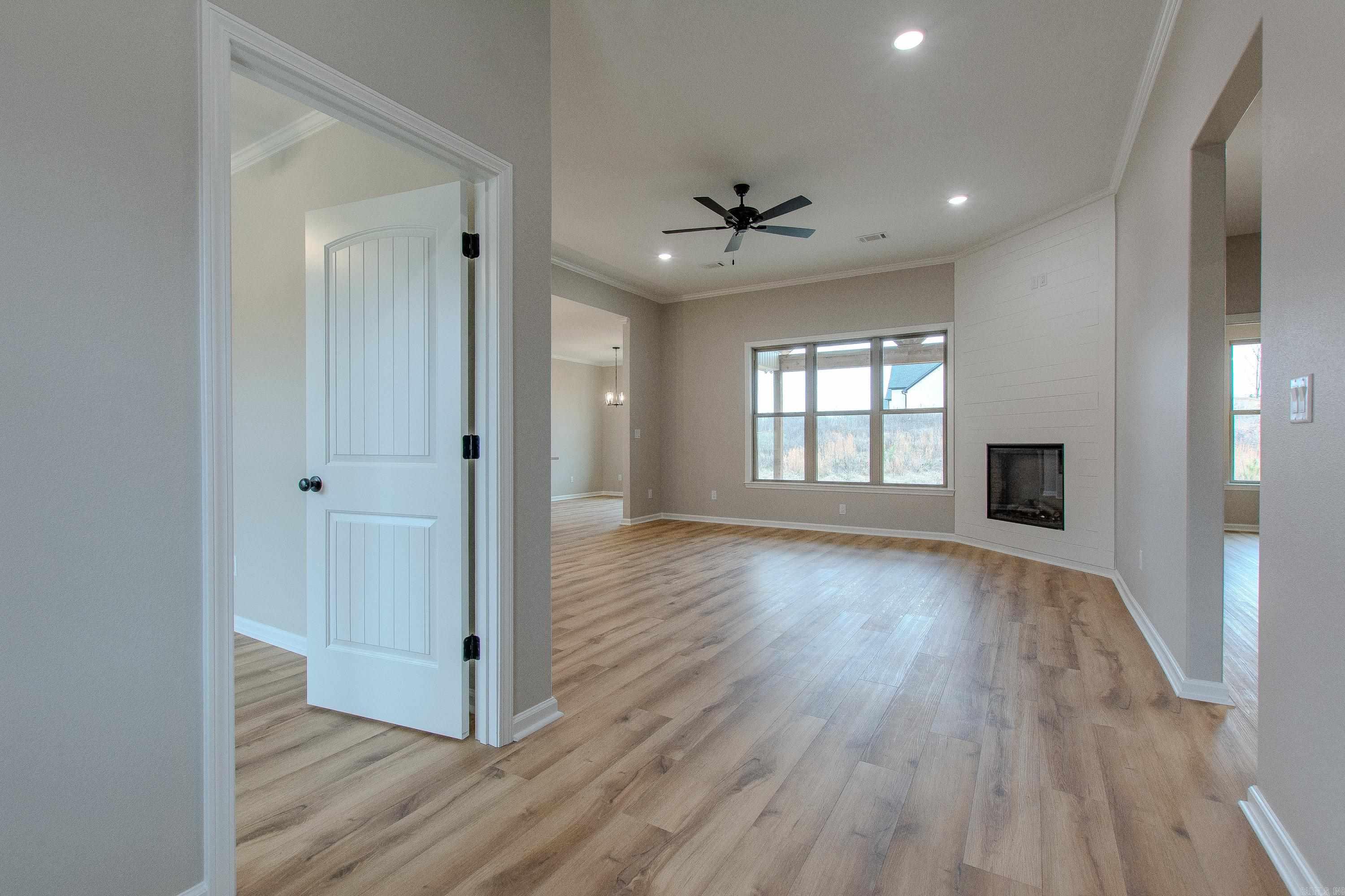 HIDDEN VALLEY ESTATES - Residential