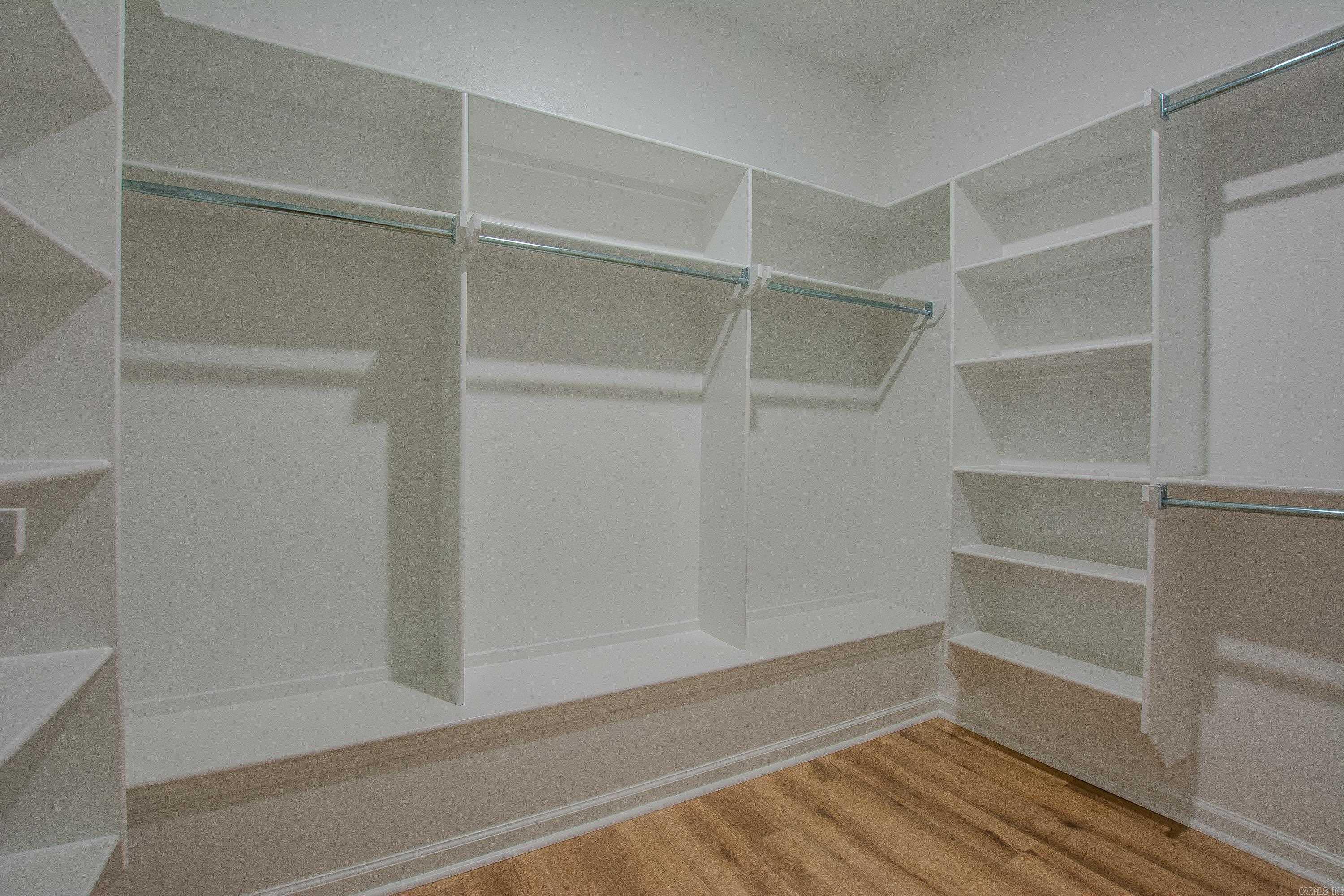 HIDDEN VALLEY ESTATES - Residential