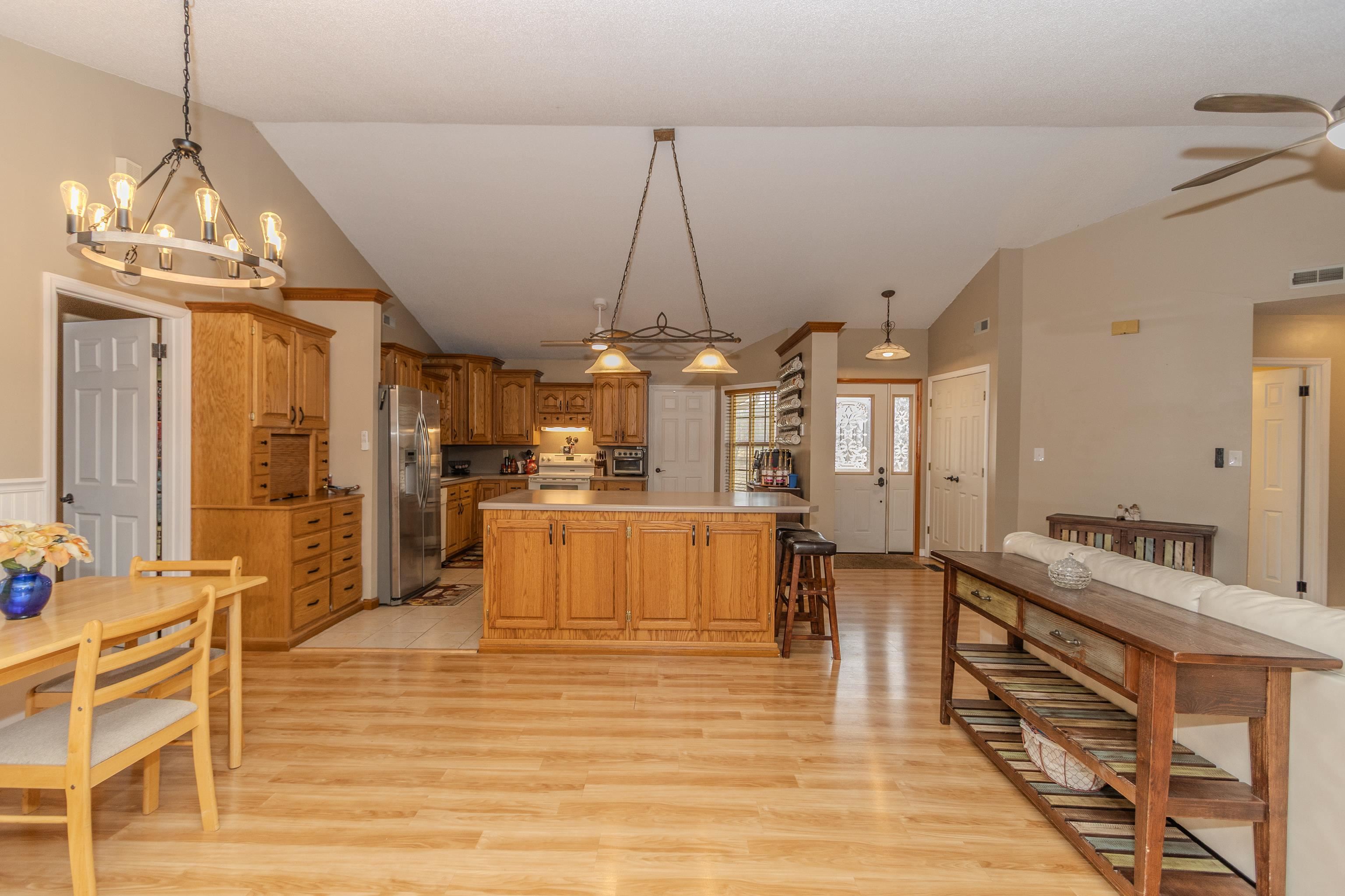 Metes & Bounds - Residential