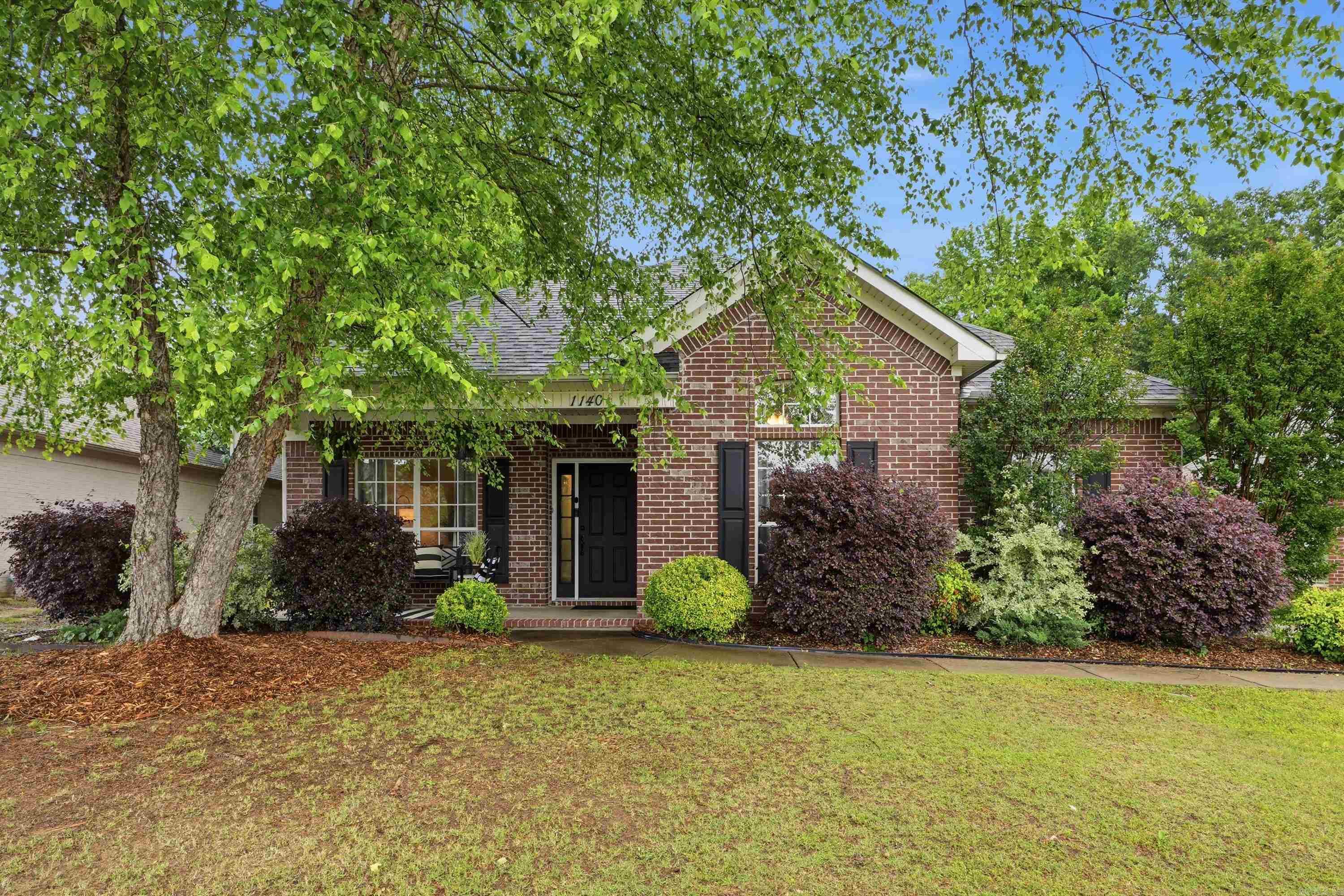 CLUB CREEK - Residential