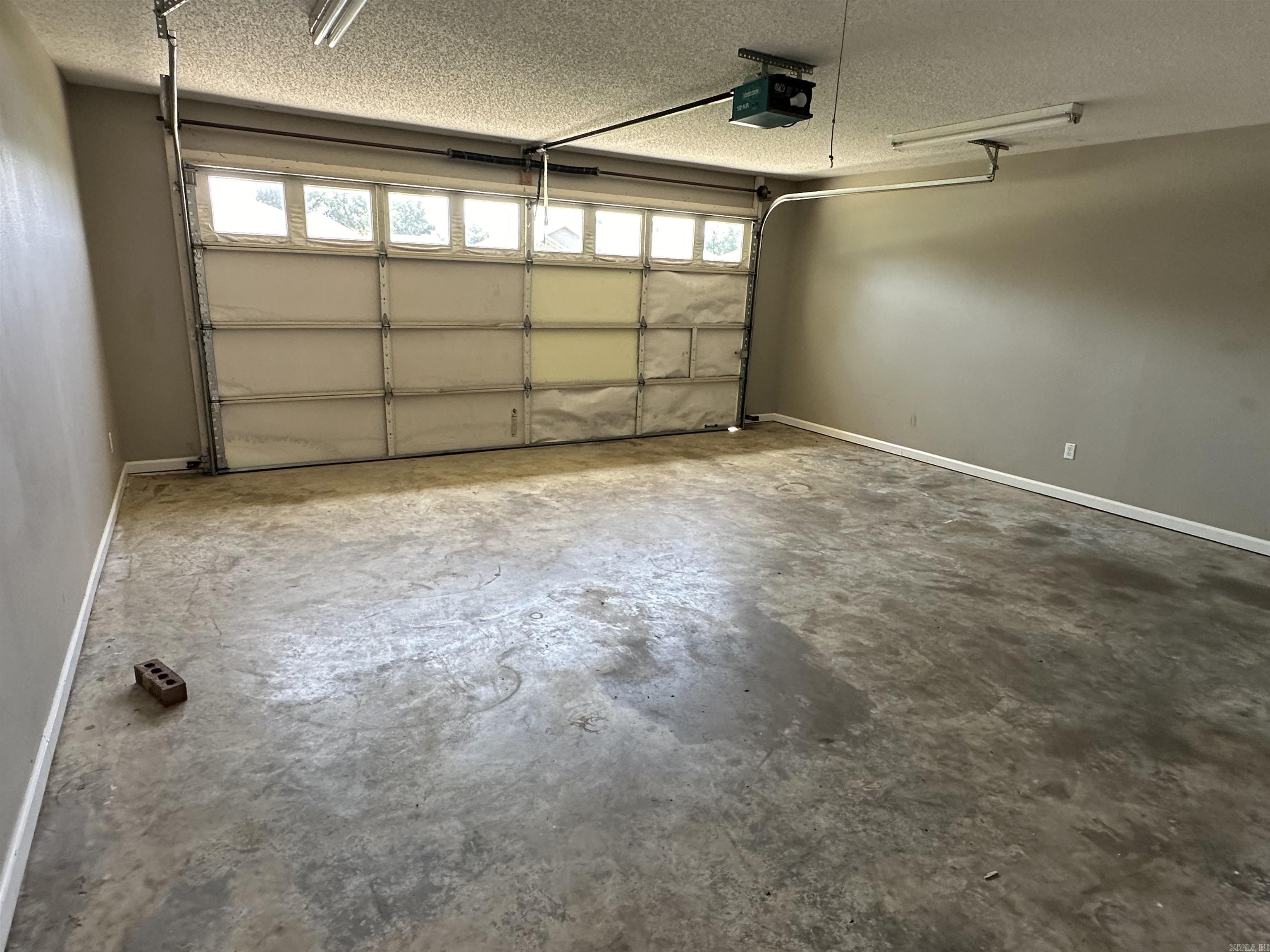 Hunters Run - Residential Lease
