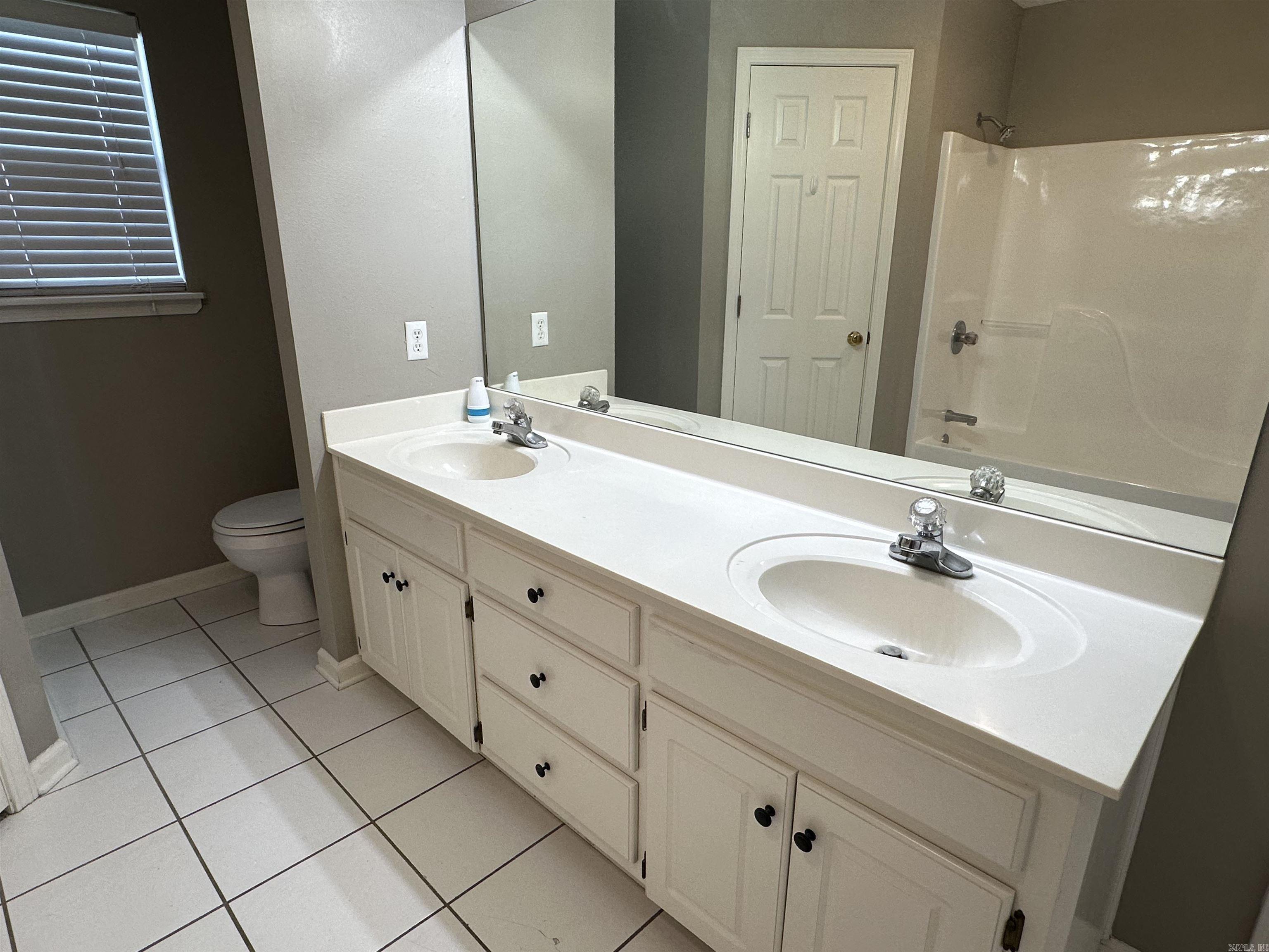 Hunters Run - Residential Lease