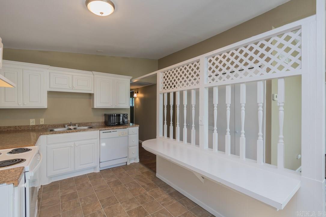 Meadowcliff - Residential Lease