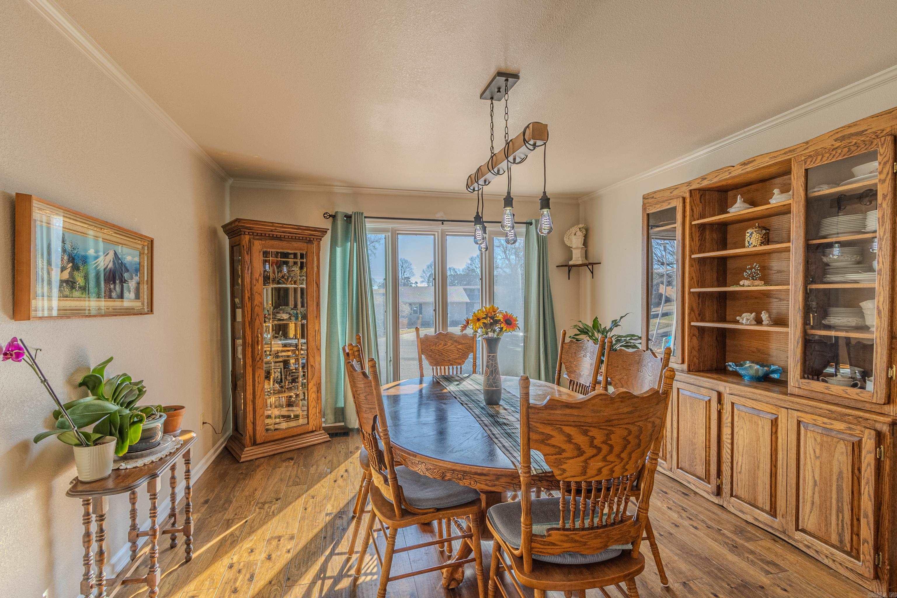 CAROL LEE - Residential