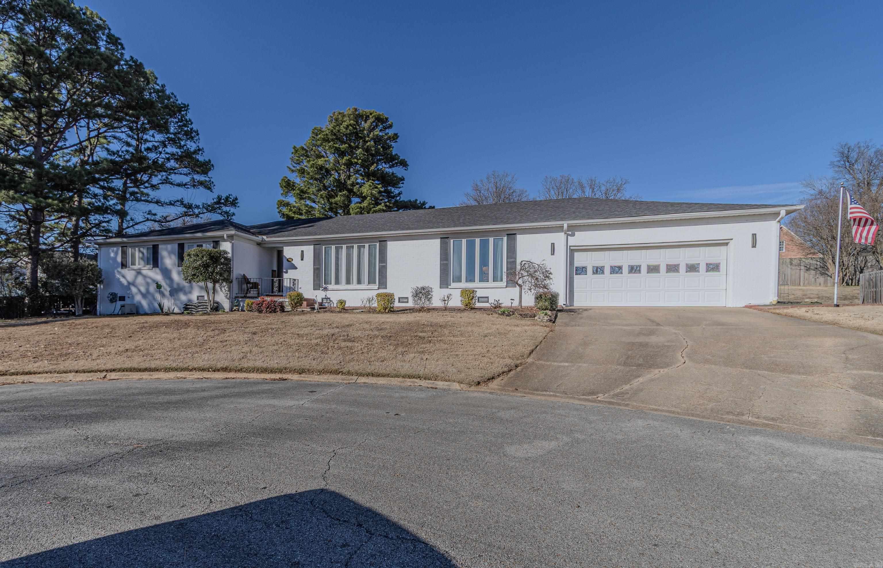 CAROL LEE - Residential