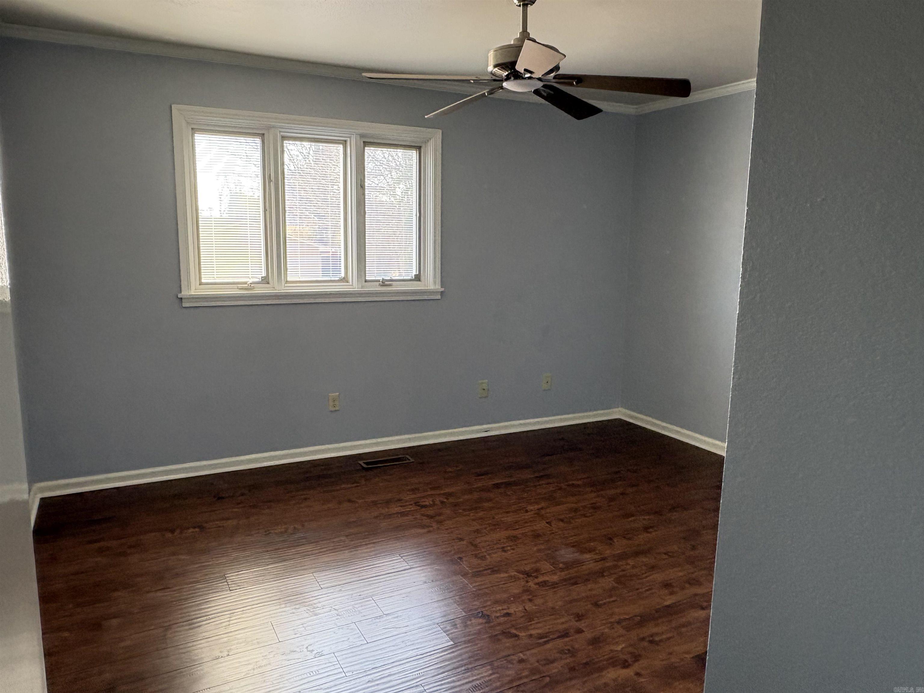 CAROL LEE - Residential