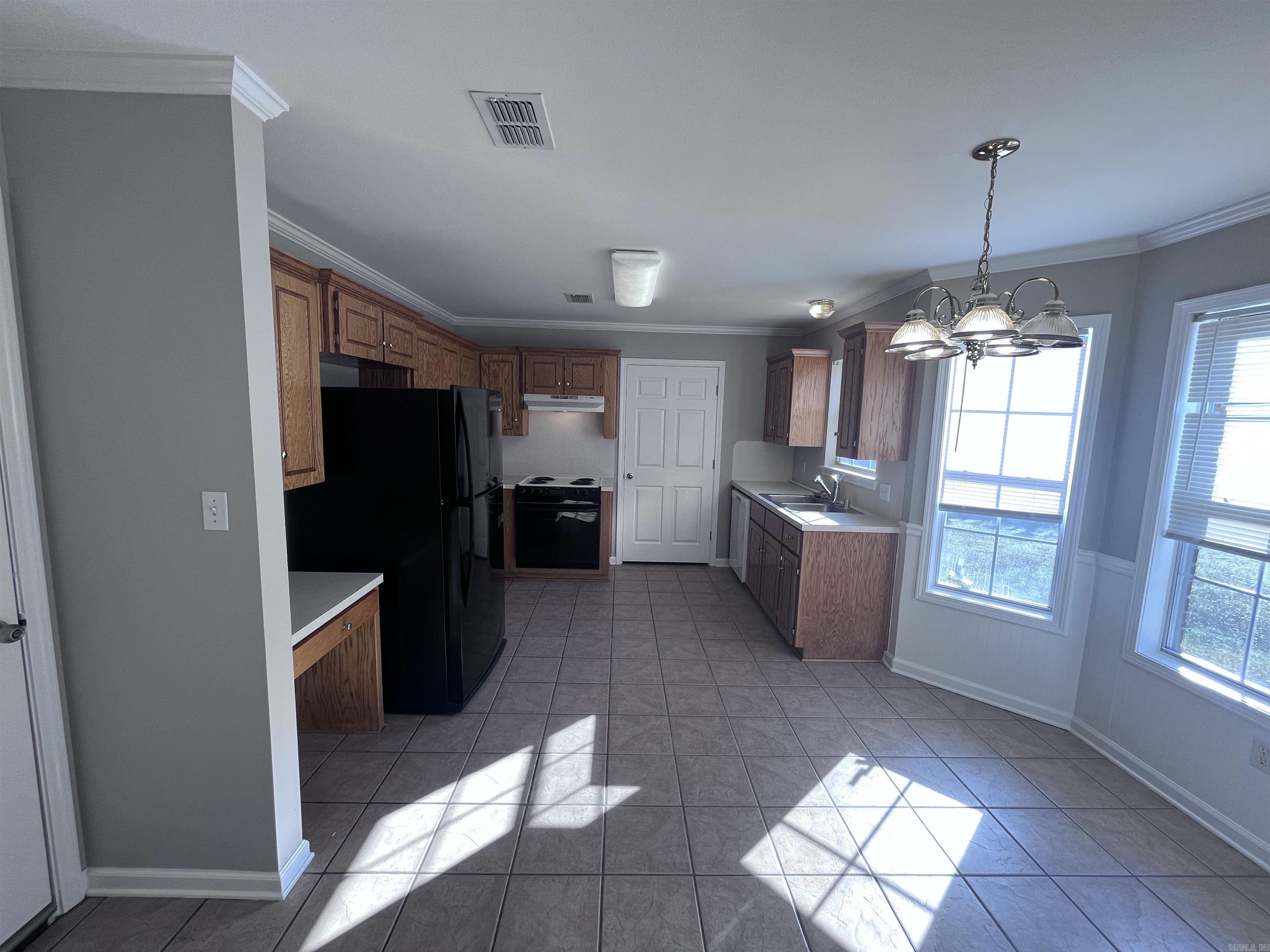 Robinwood - Residential Lease