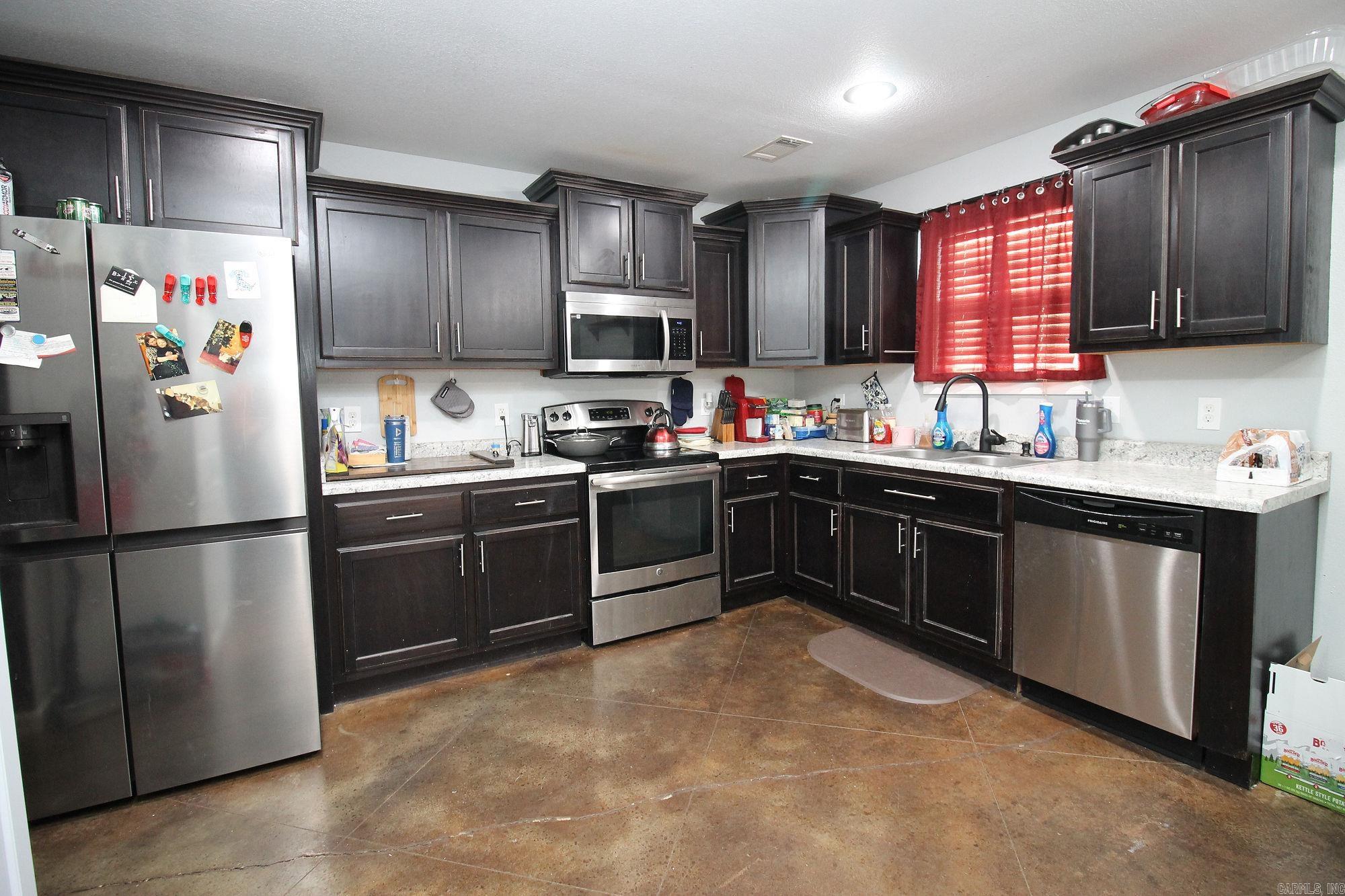 FAIRVIEW PARKS - Residential