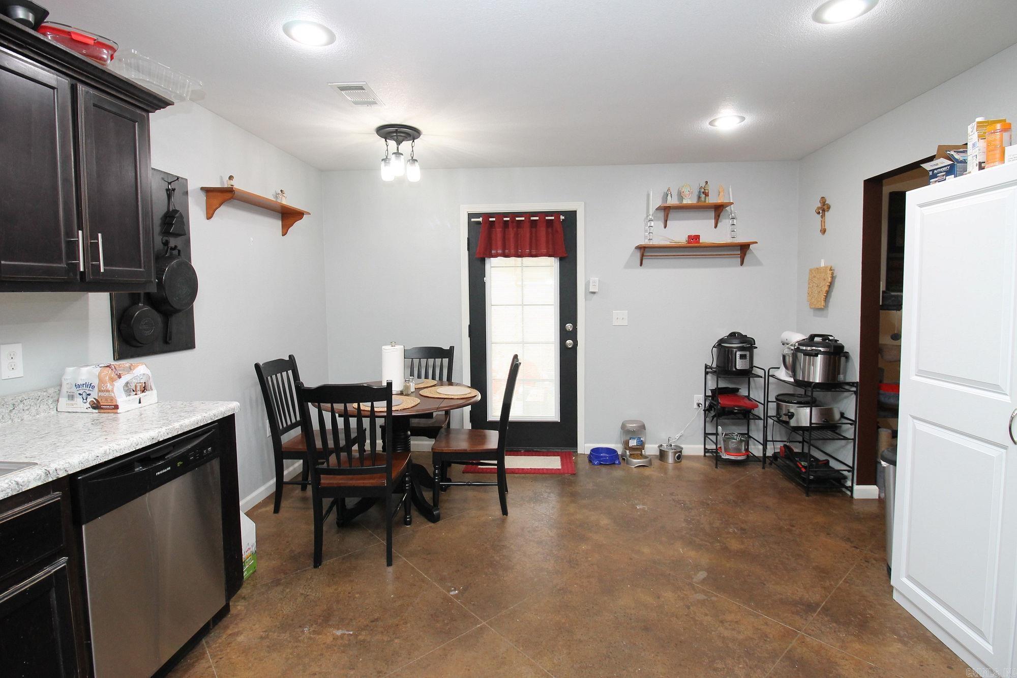 FAIRVIEW PARKS - Residential