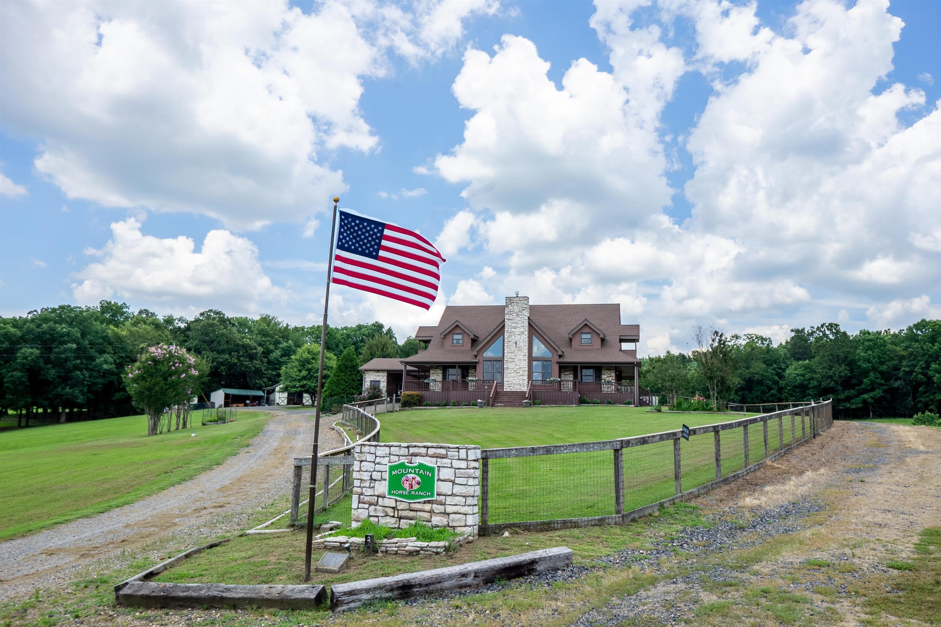 Metes & Bounds - Residential