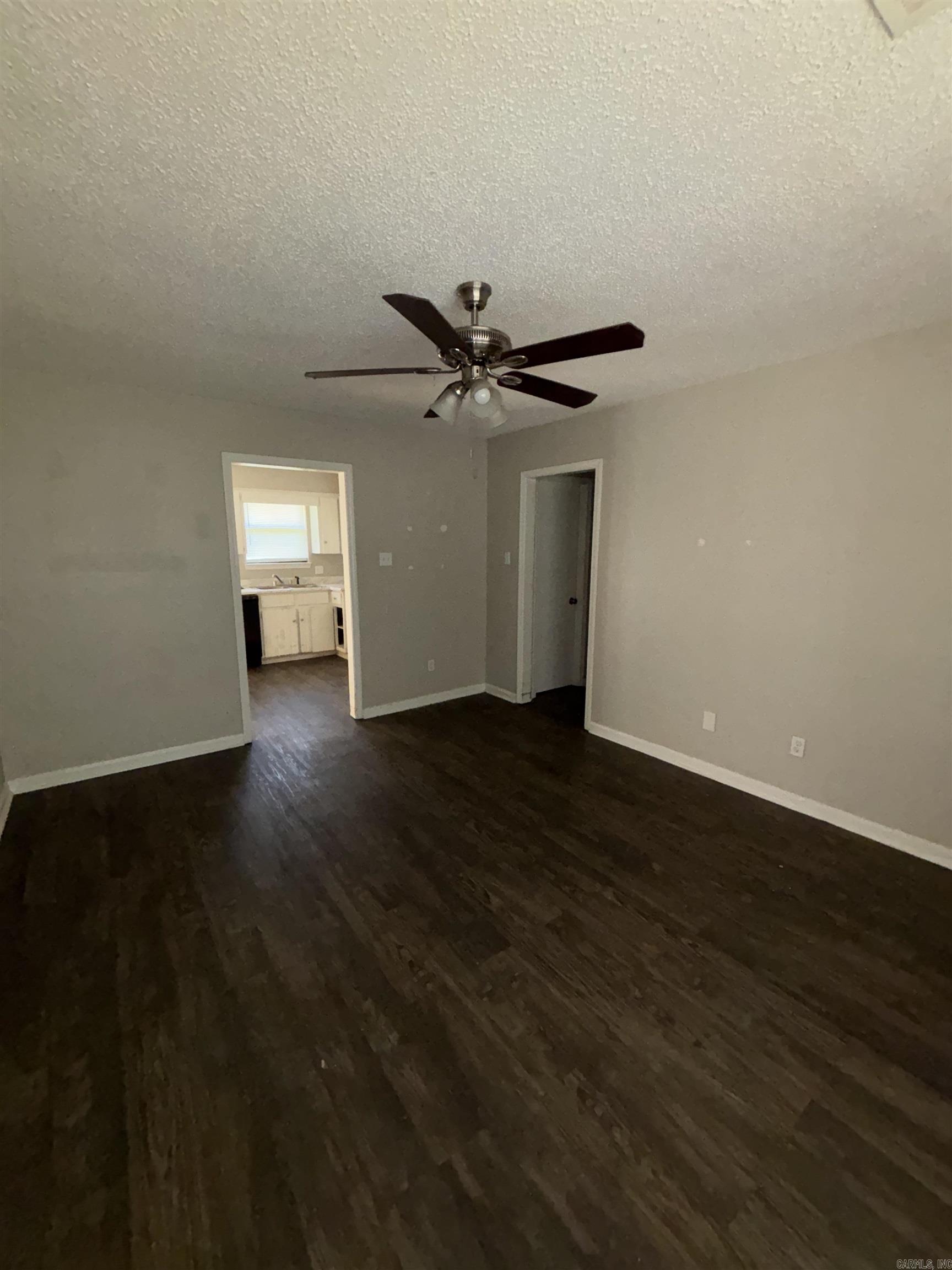 CLOVER RIDGE - Residential