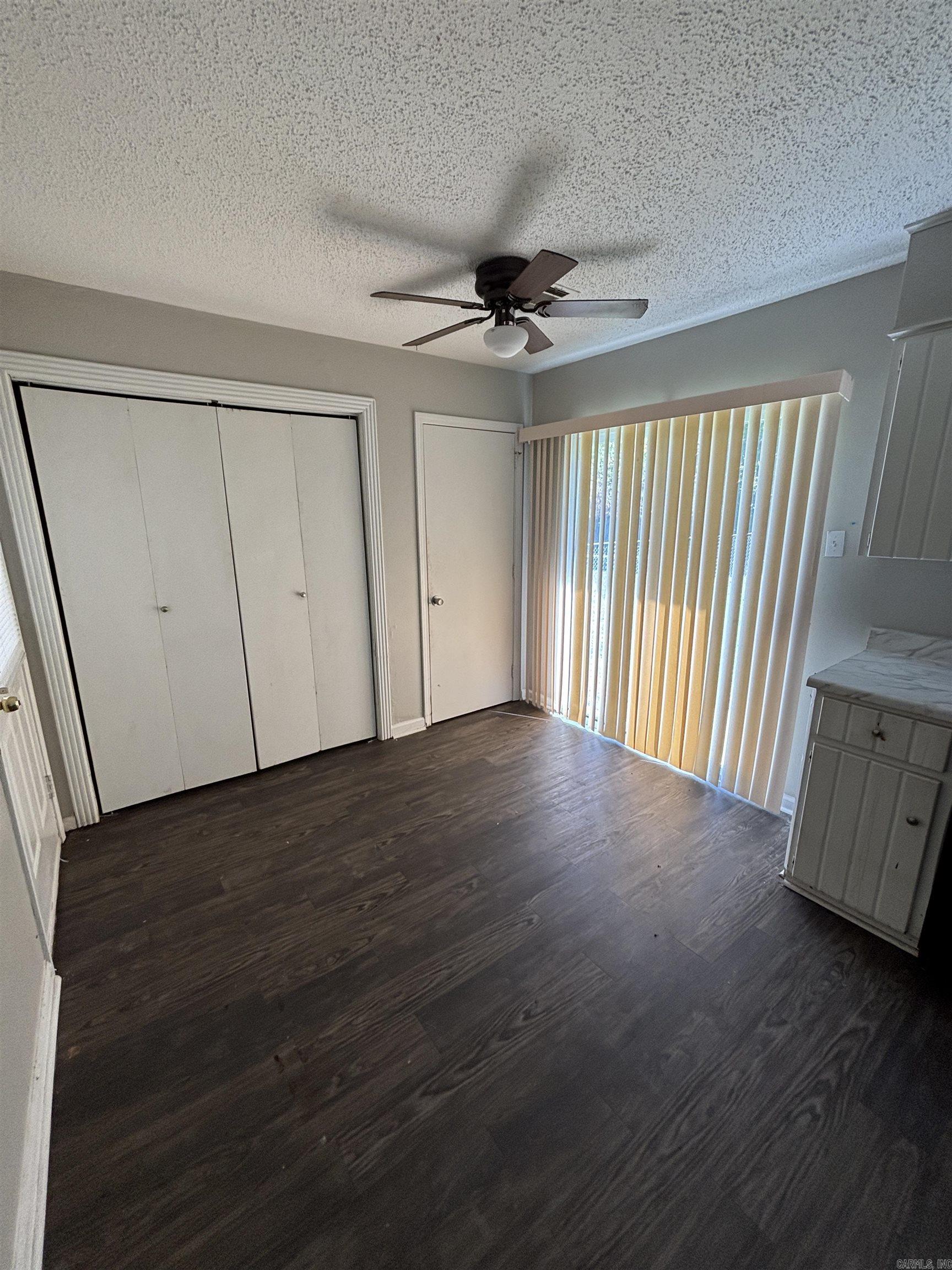 CLOVER RIDGE - Residential