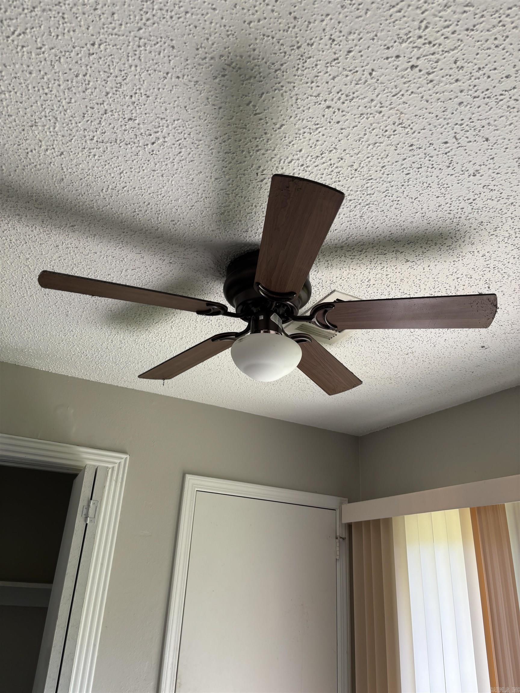 CLOVER RIDGE - Residential