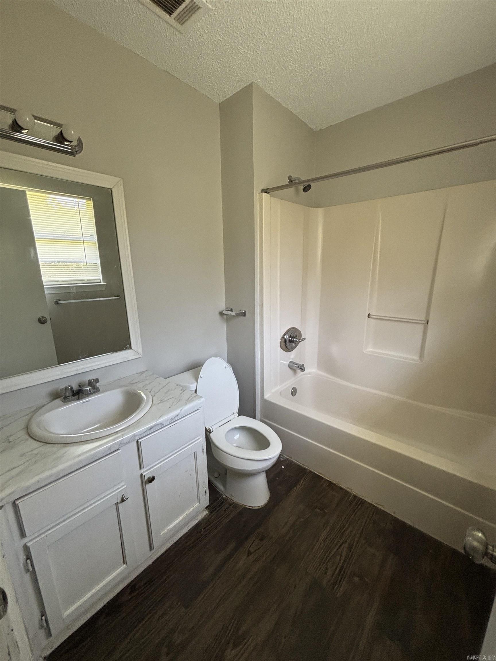 CLOVER RIDGE - Residential